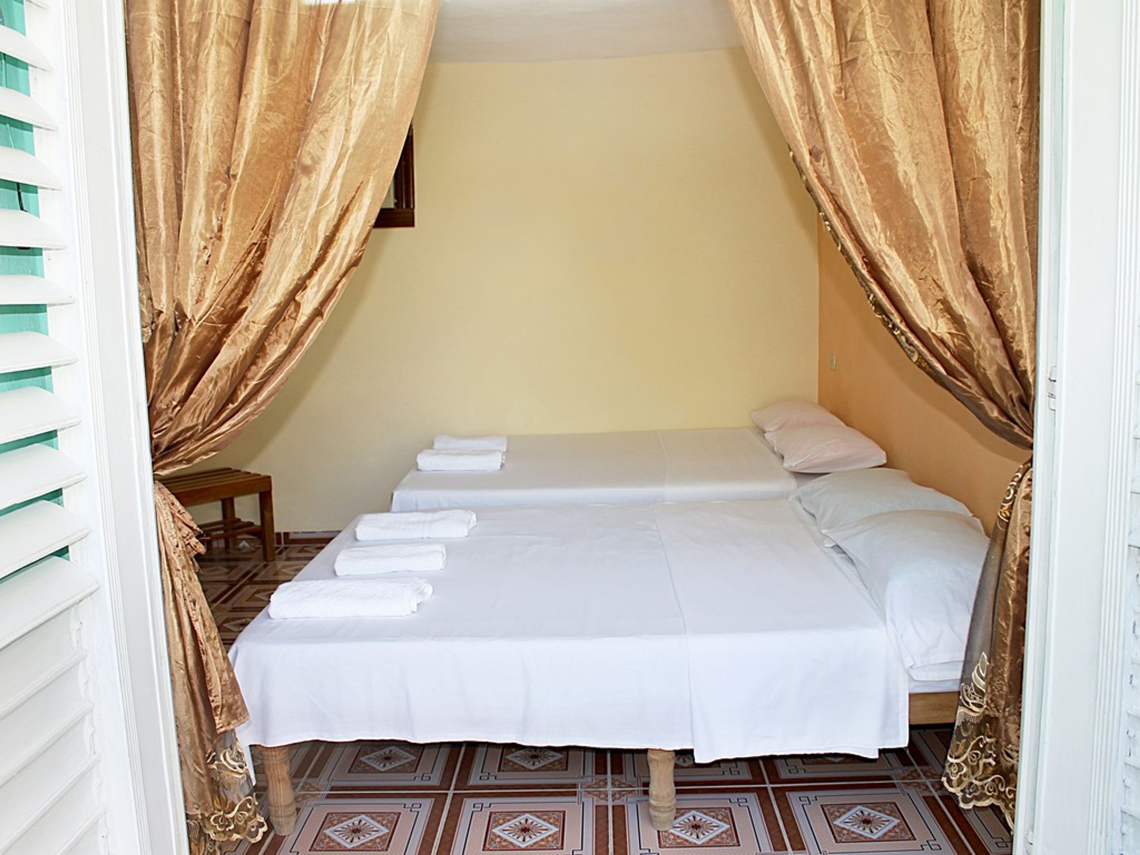 Hostal Bartender’s Cadalso, JOSE GONZALEZ CURBELO, No. 15Standard room