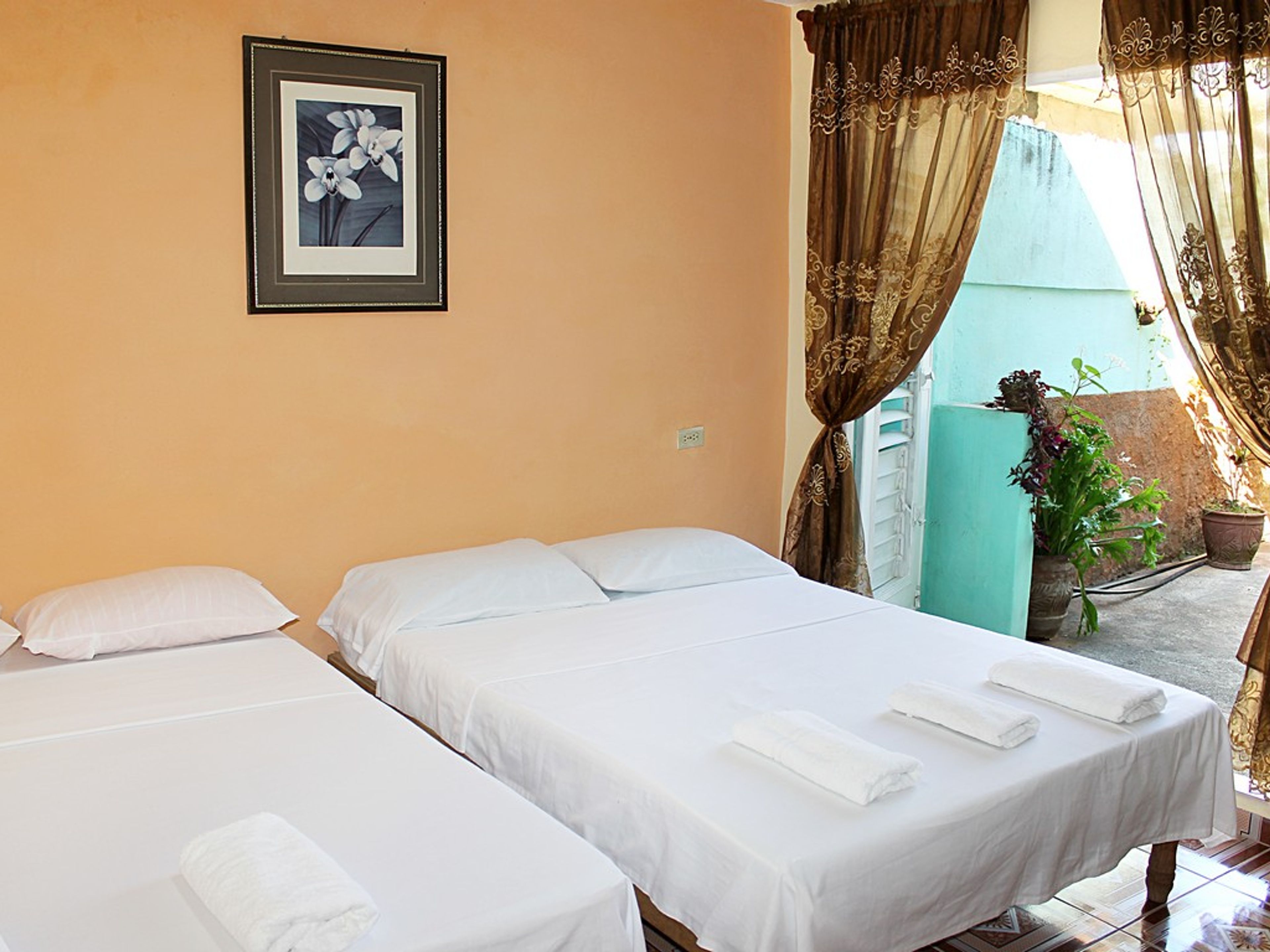 Hostal Bartender’s Cadalso, JOSE GONZALEZ CURBELO, No. 15Standard room 1