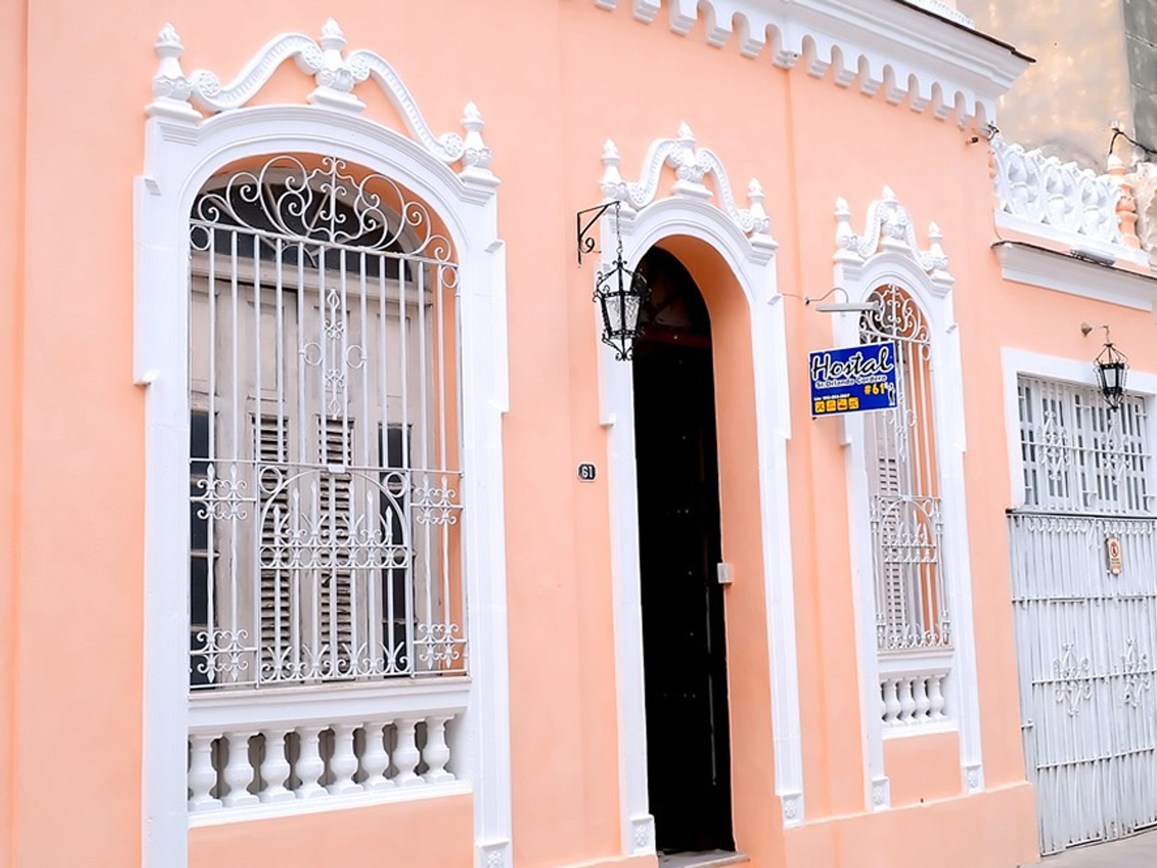 Hostal D´ Cordero, LEONCIO VIDAL, No. 61