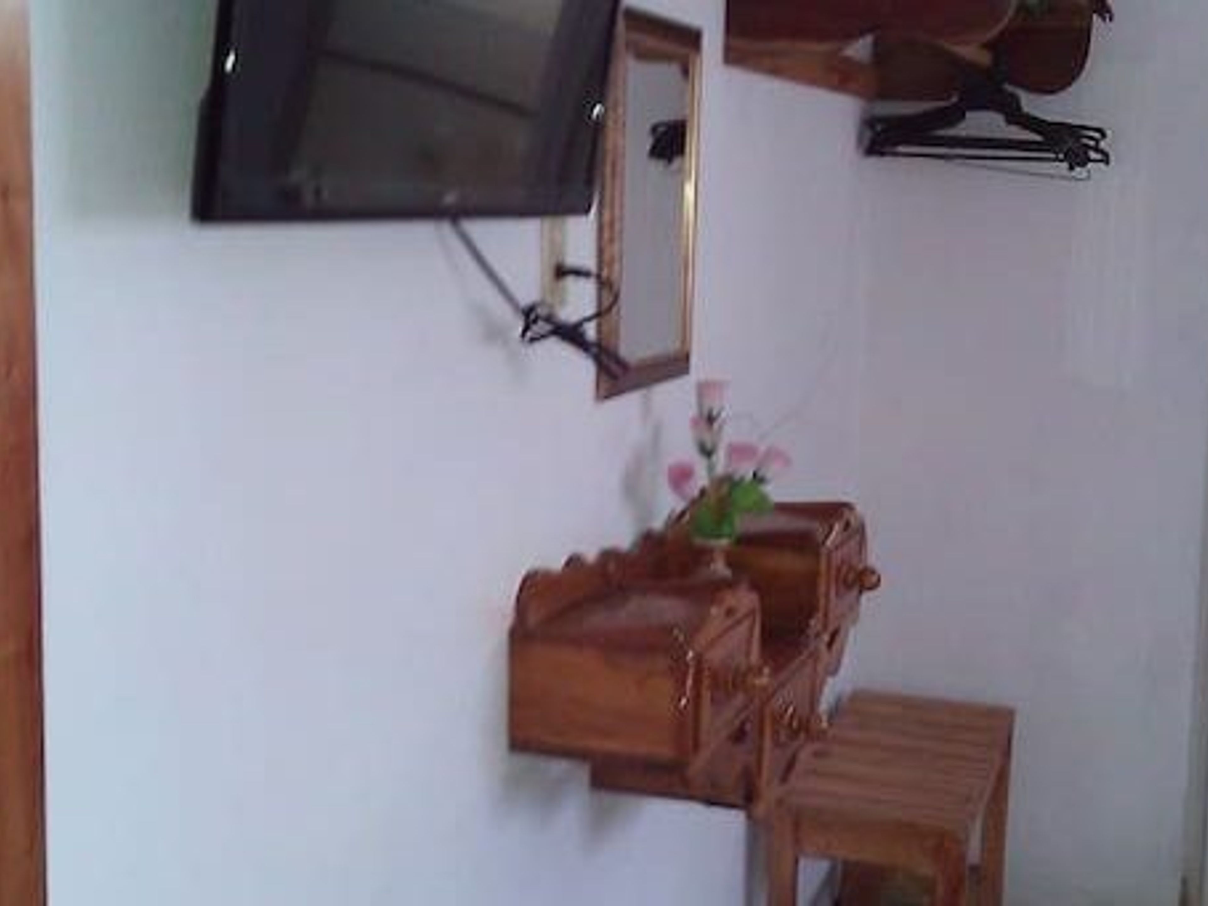 Casa Felix y Julia, DESIDERIO EDUARDO, No. 361Room's details
