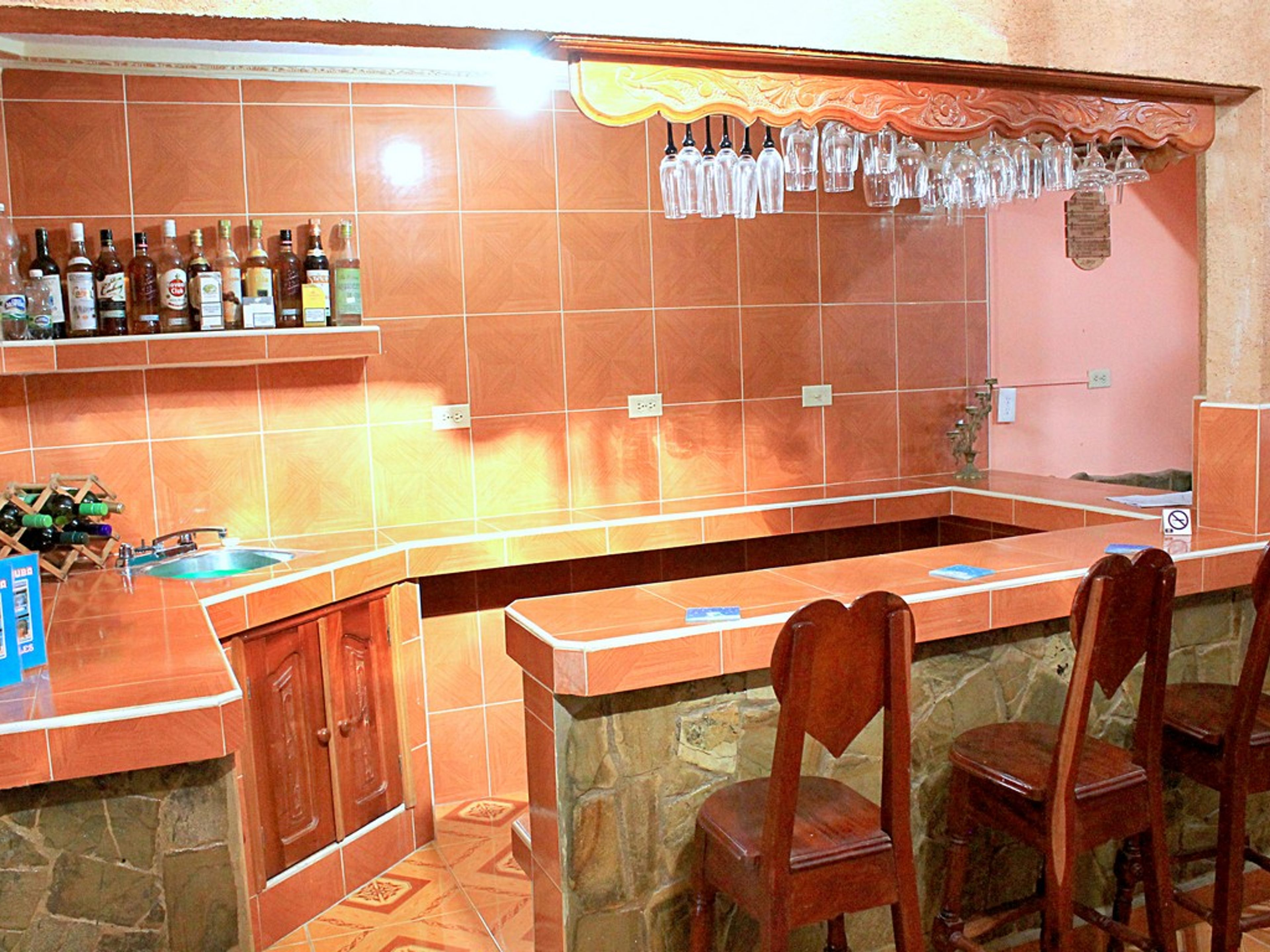 Hostal Marycuba, SANTO DOMINGO, No. 613-A - House´s bar view