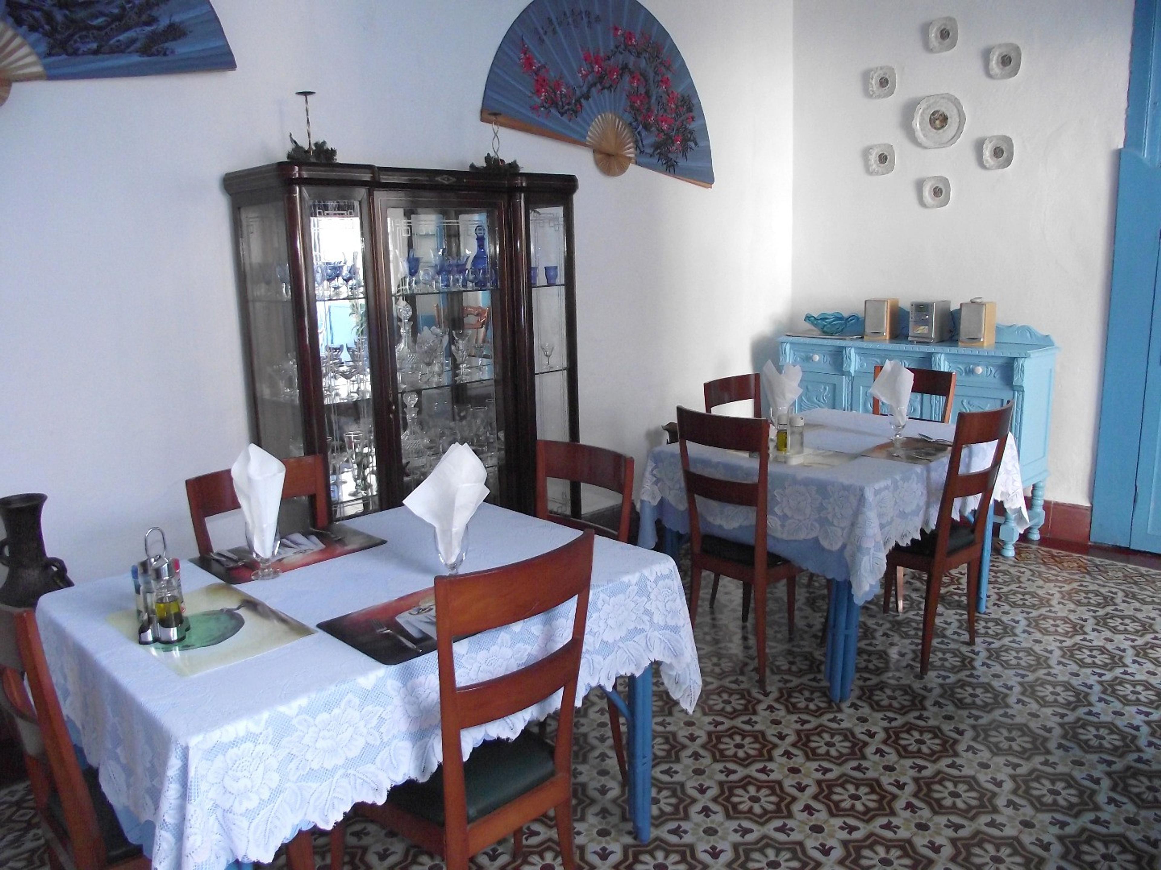 Hostal Azul, MILANÉS (83), No. 29012House dinning room