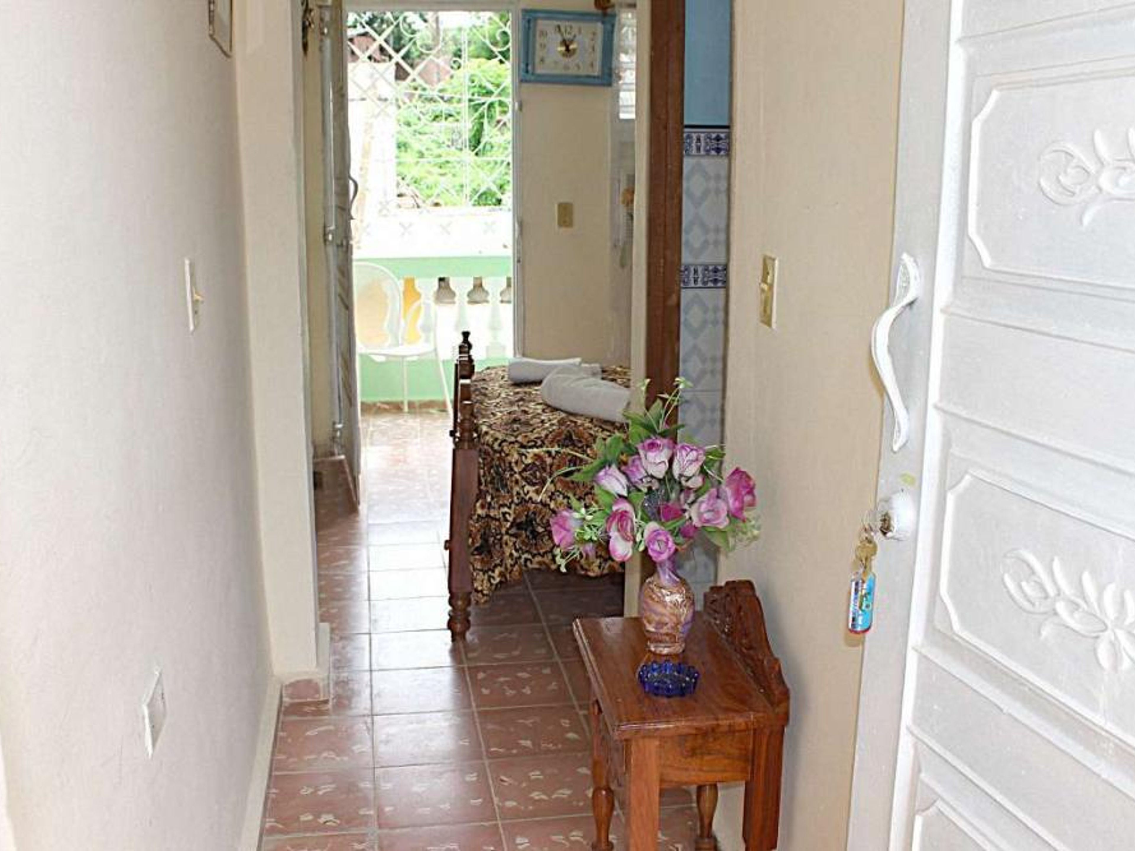 Casa Victoria y Zoilo, JOSÉ ANTONIO ECHEVARRÍA (Buen Retiro), No.142Room's entrance view