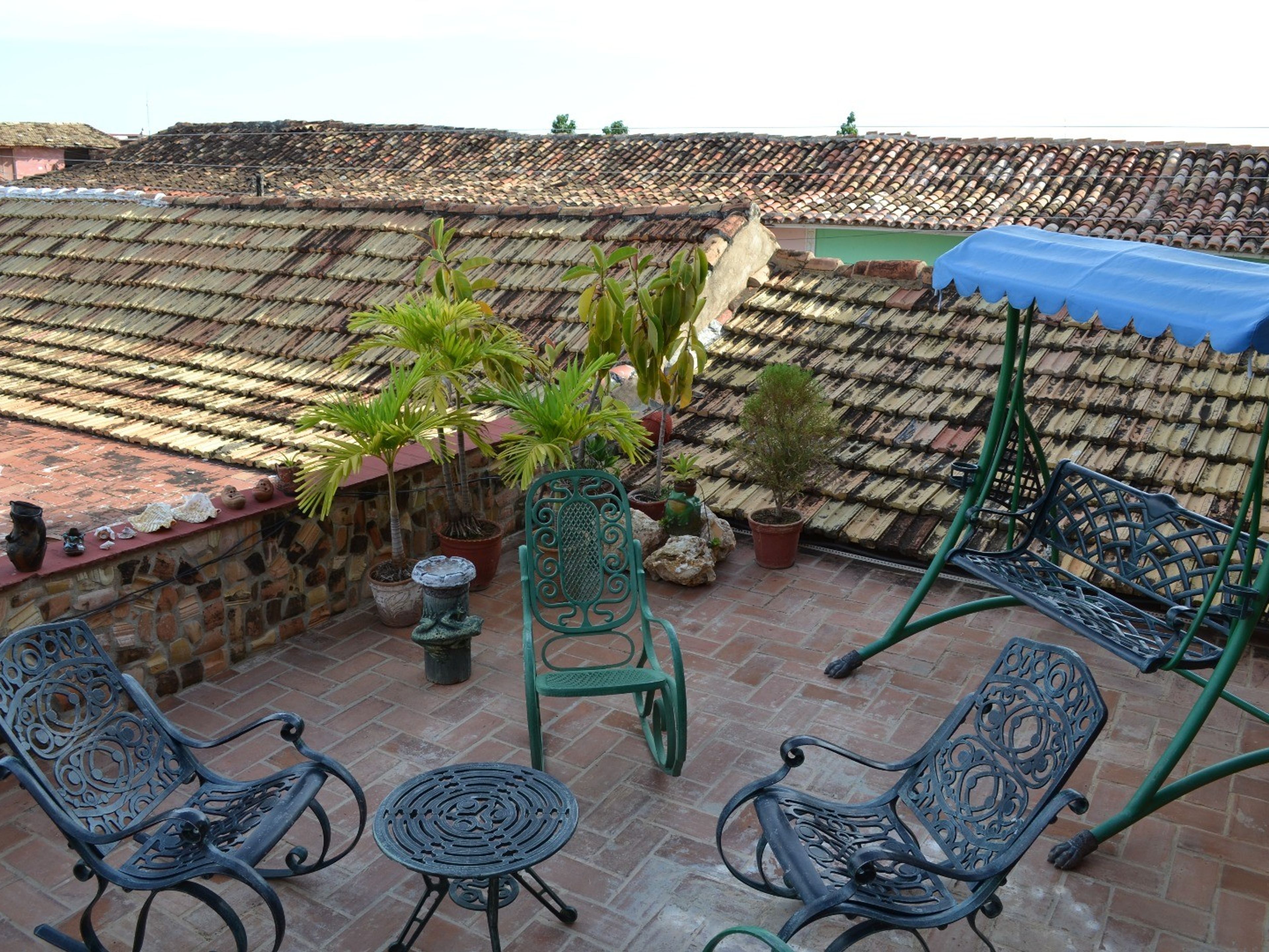 Hostal Marledy y Miguel, ANTONIO MACEO (Gutiérrez), No. 528House terrace view