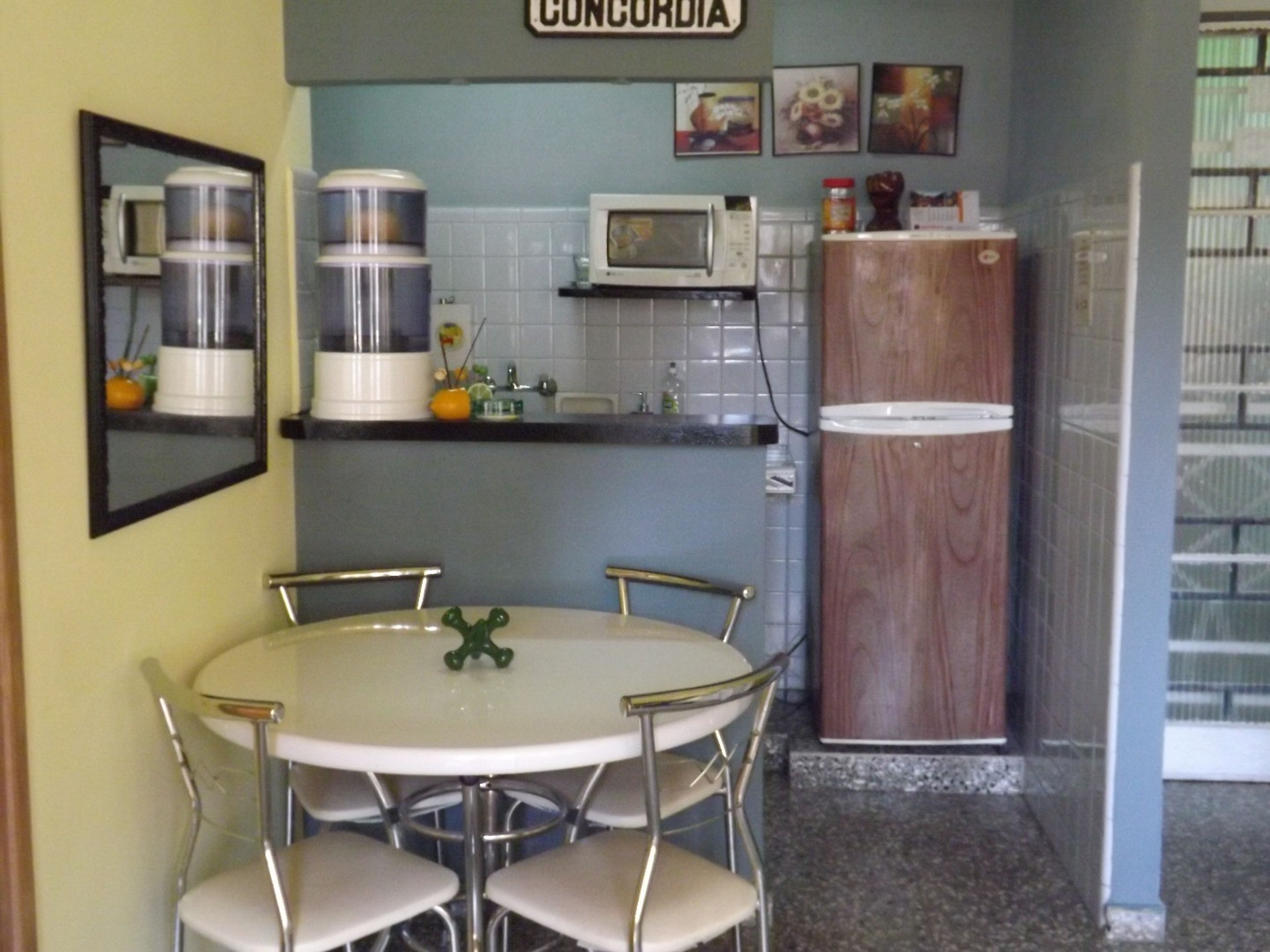 Дом Noris y Santos, CONCORDIA, No. 764Apartment's living-dinning room
