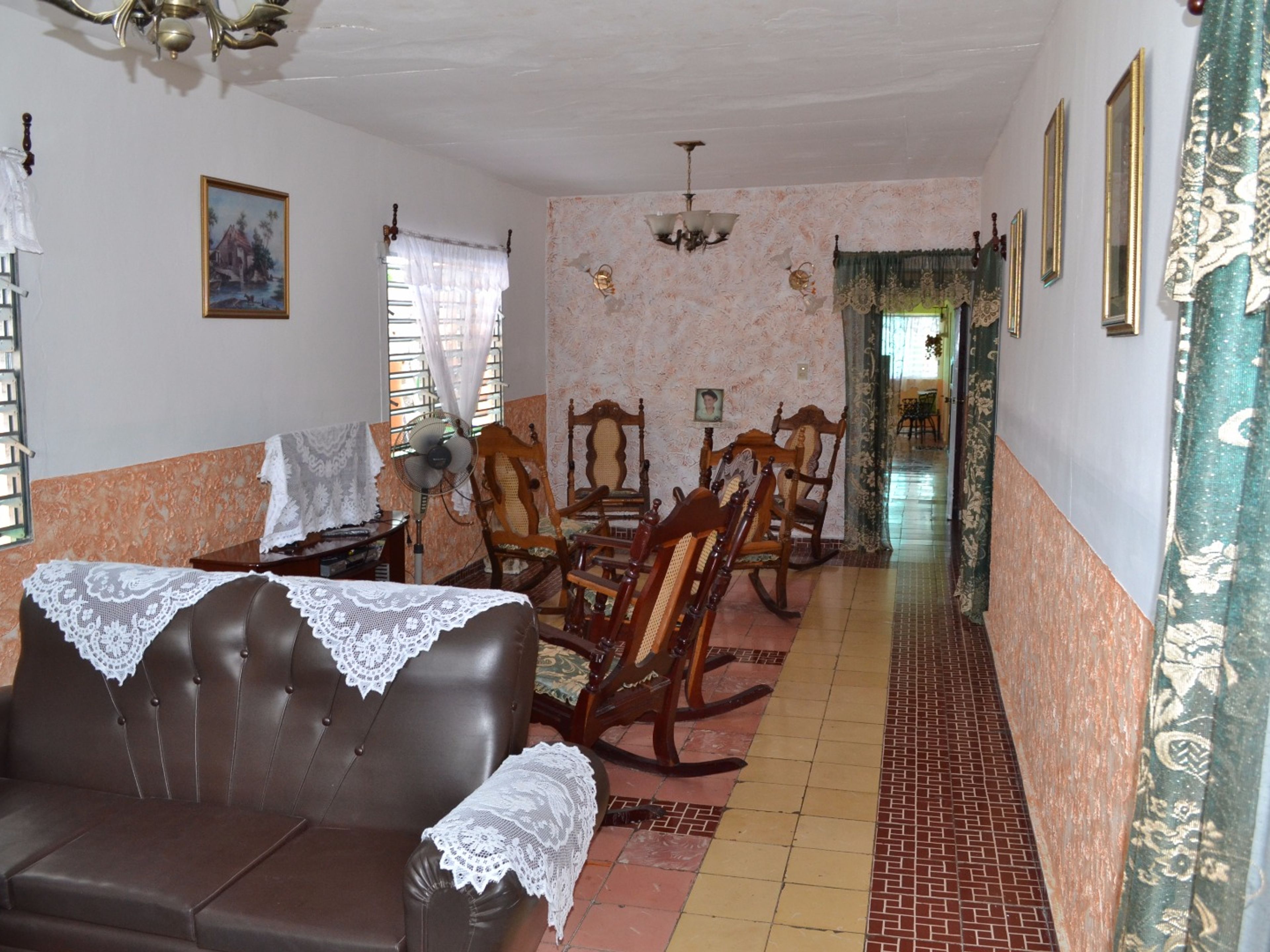 Villa Castellanos, PLAYA GIRÓNHouse's living room