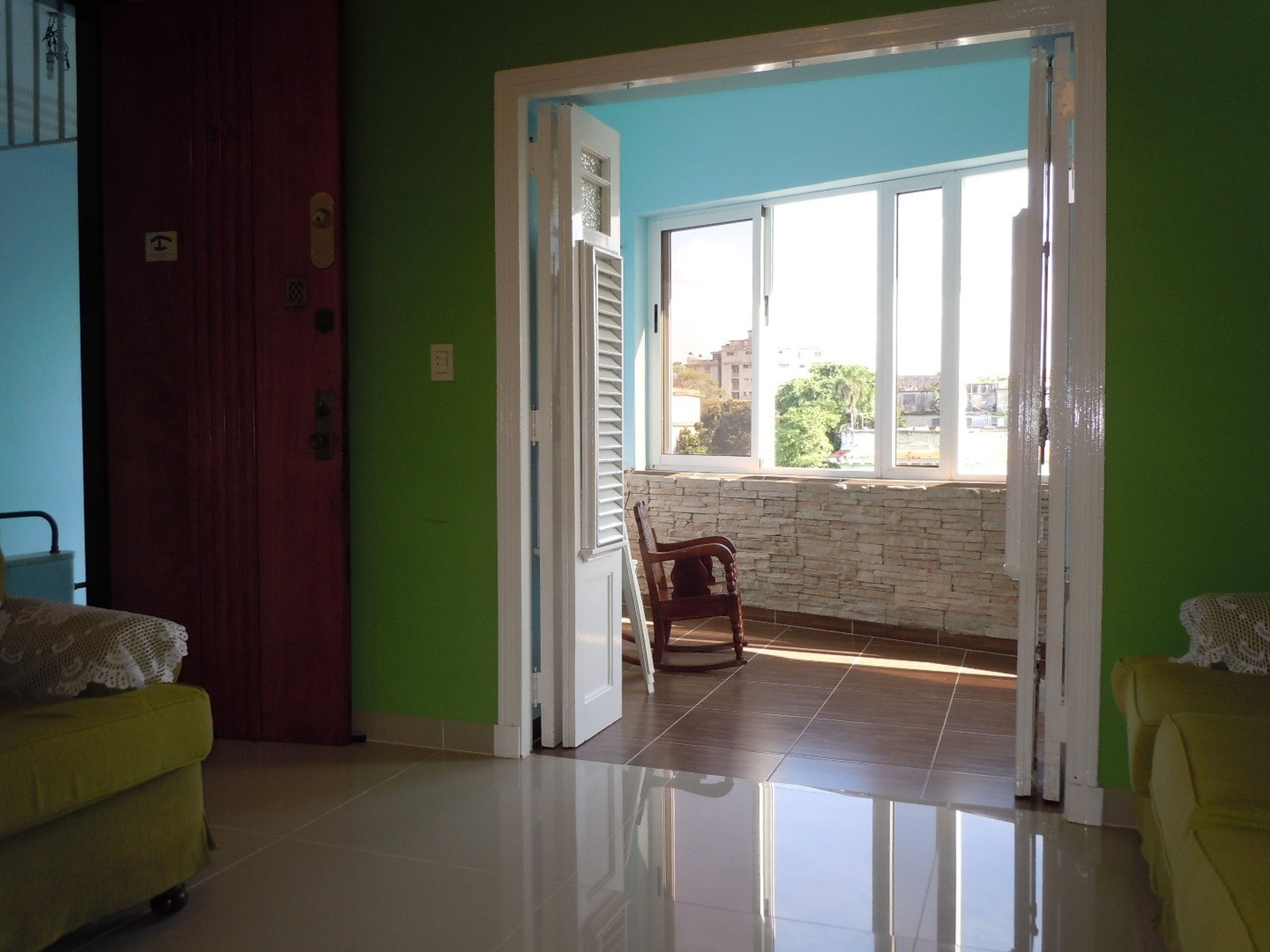 Casa Cubita, CALLE LÍNEA, No. 252 - Inside view
