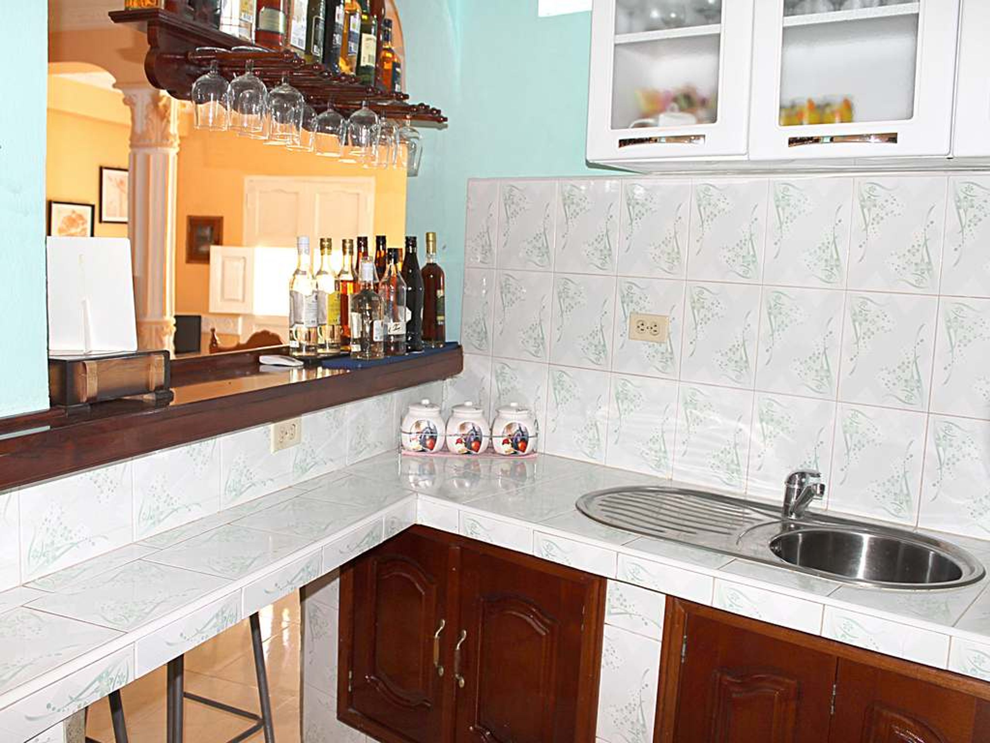Hostal Doña Isabela, GUTIÉRREZ (Antonio Maceo) No. 558 - House's kitchen view