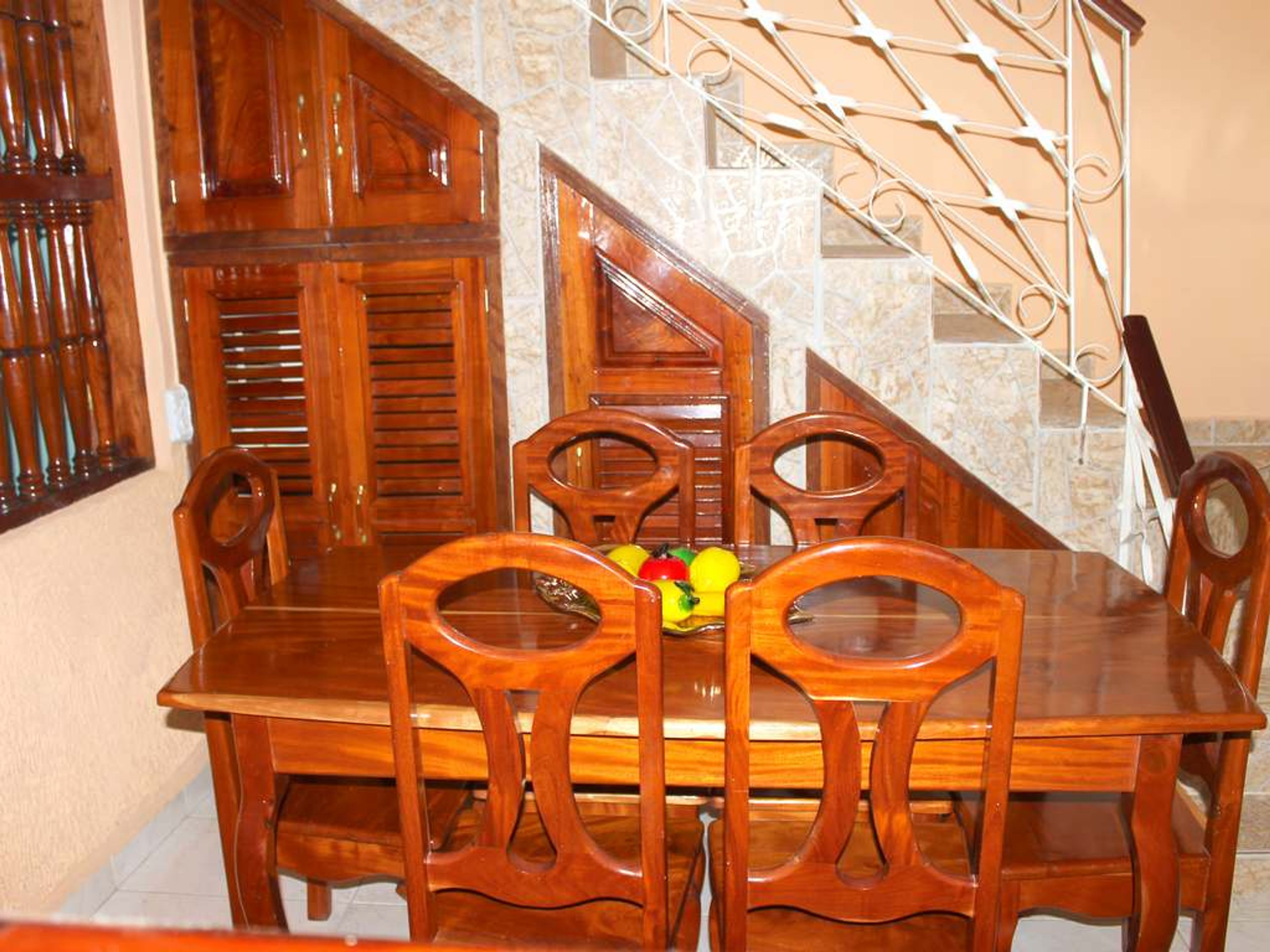 Hostal Doña Isabela, GUTIÉRREZ (Antonio Maceo) No. 558House's dining room