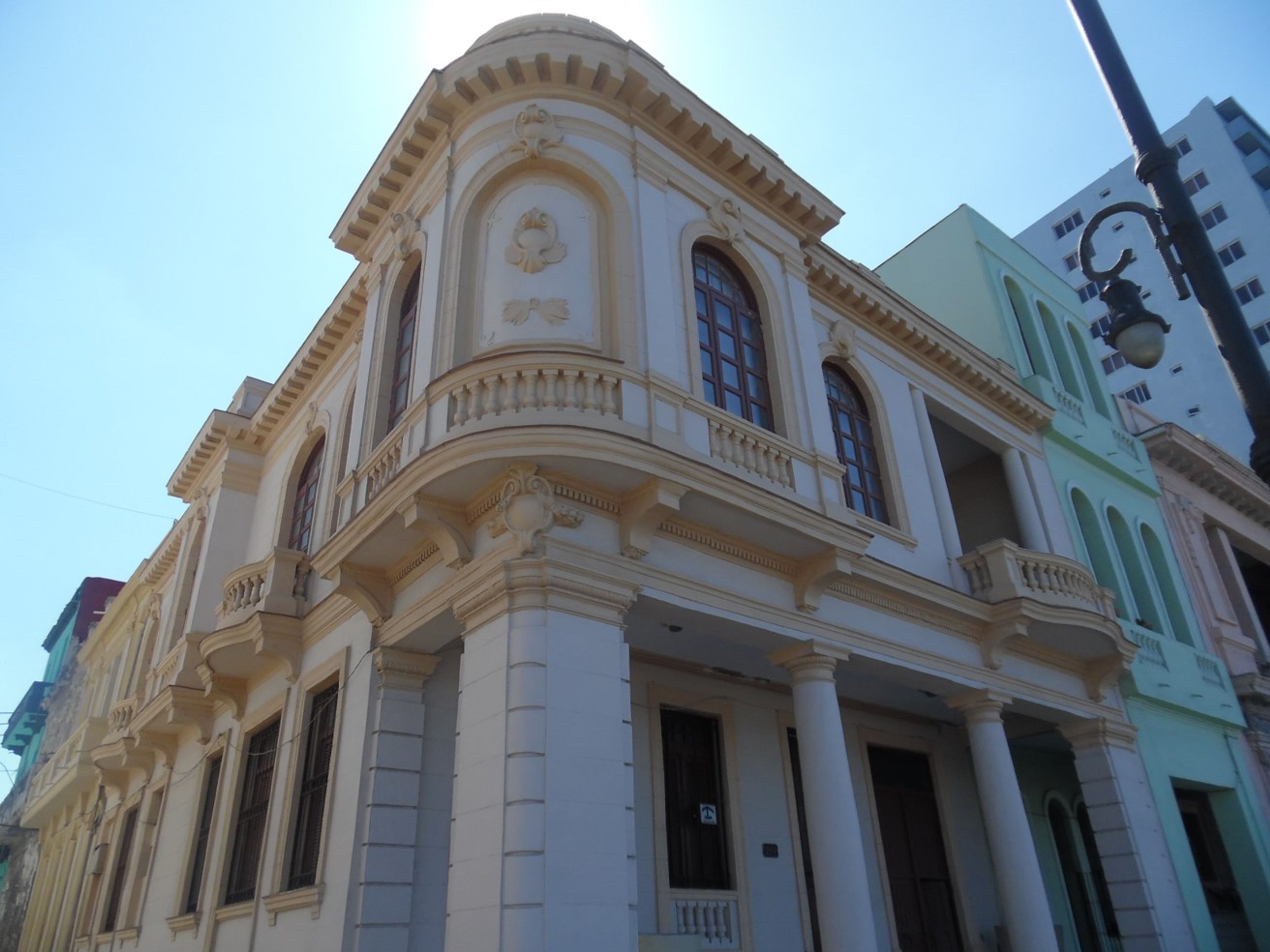 Casa Cuellar, MALECON, No. 251