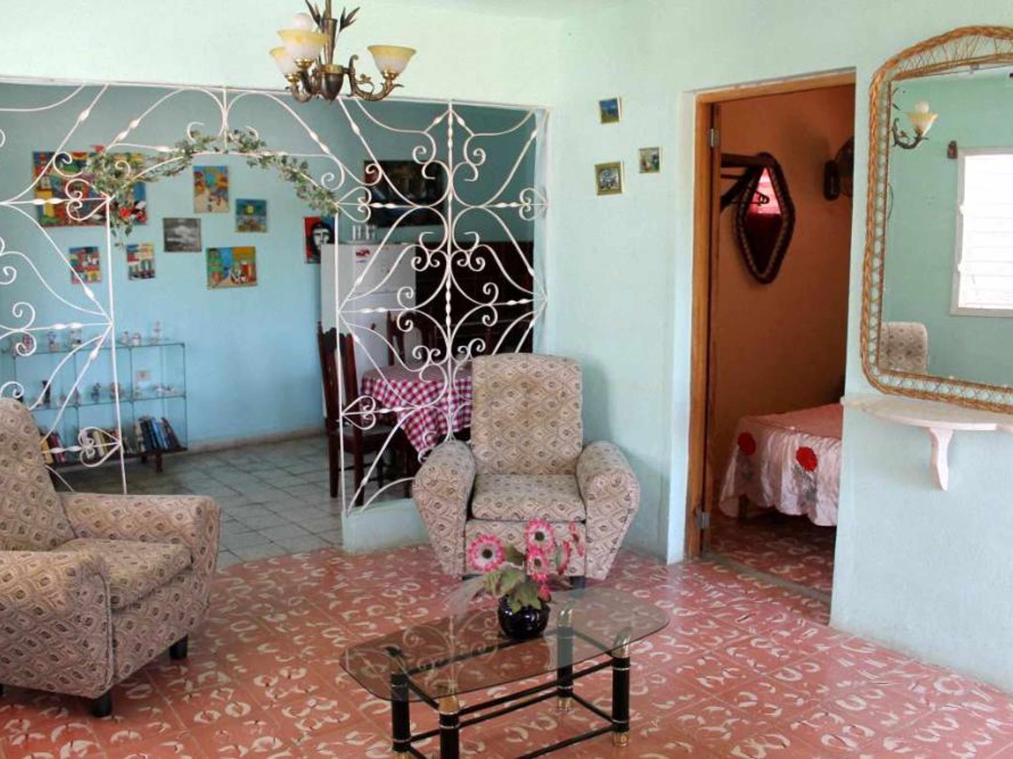 Hostal Chocoday, FRANK PAÍS (Del Carmen), No.608House's living room