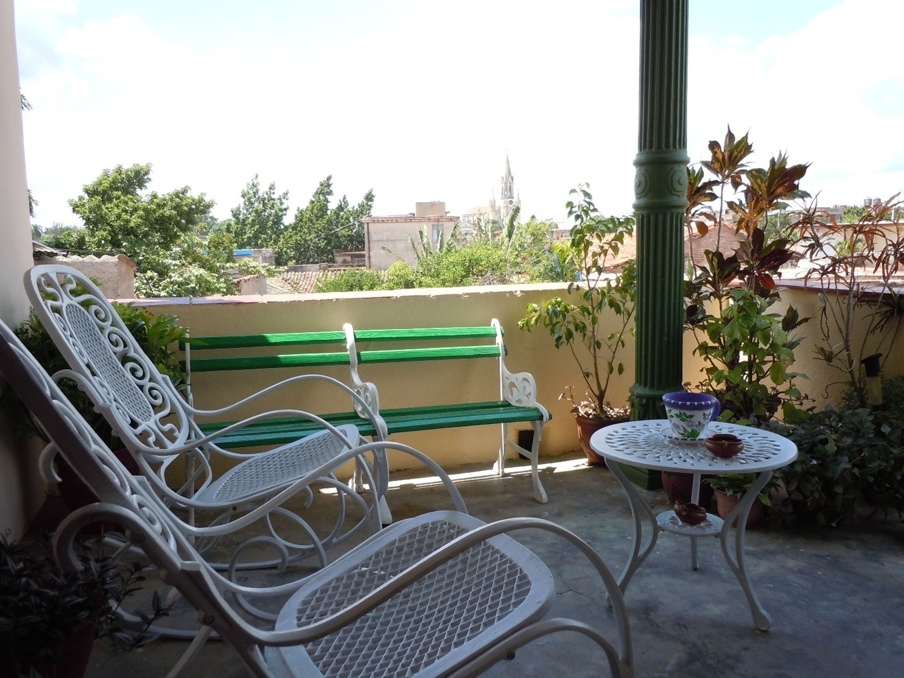 Hostal Carmencita, IGNACIO AGRAMONTE, No. 259House terrace view