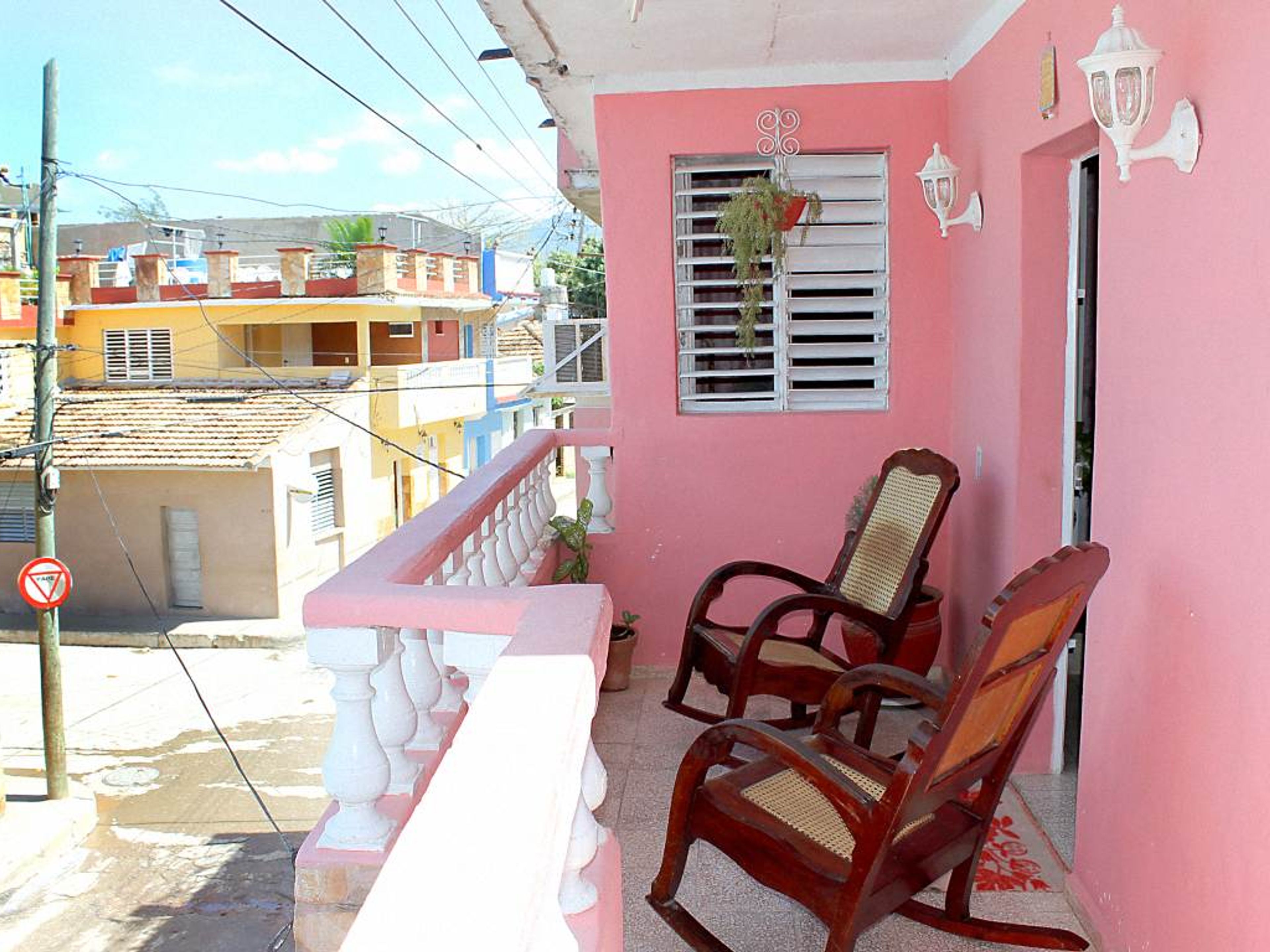 Hostal Alicia y Miguel, FRANK PAÍS (Del Carmen), No. 578House's terrace with city view