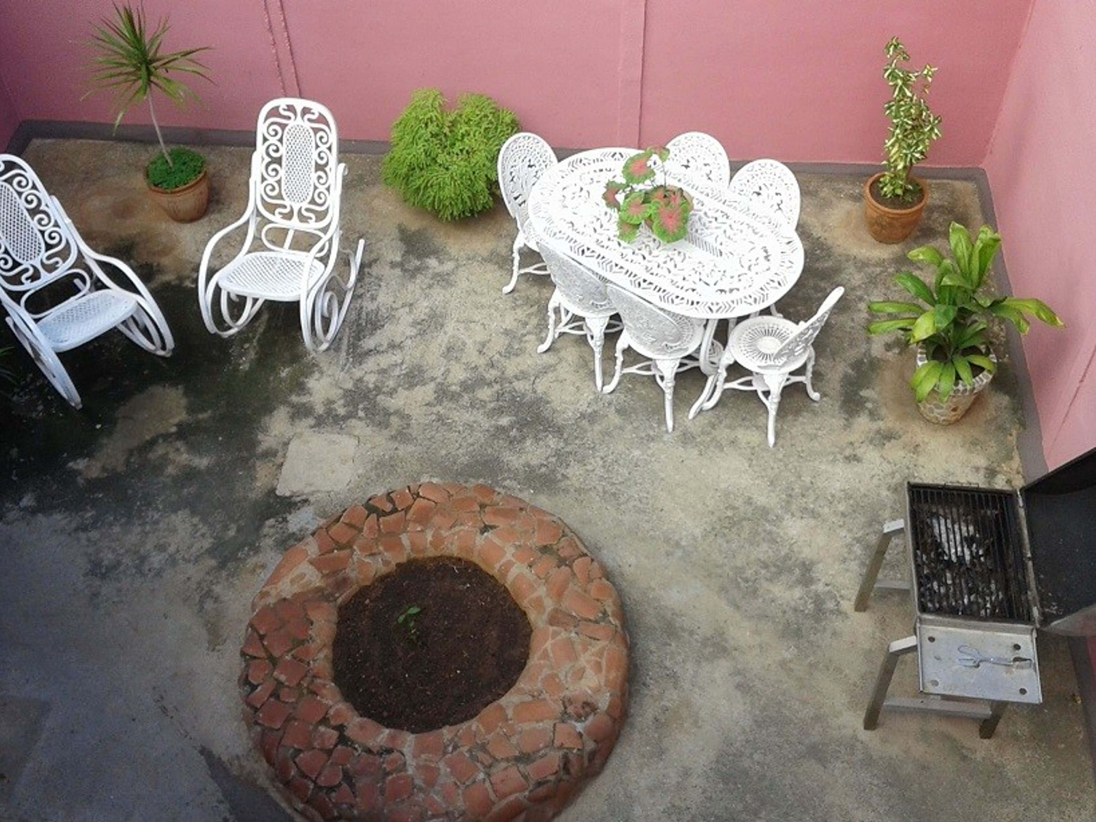 Hostal La Pesca, GENERAL LINO PÉREZ (San Proscopio), No. 59House's inside patio view
