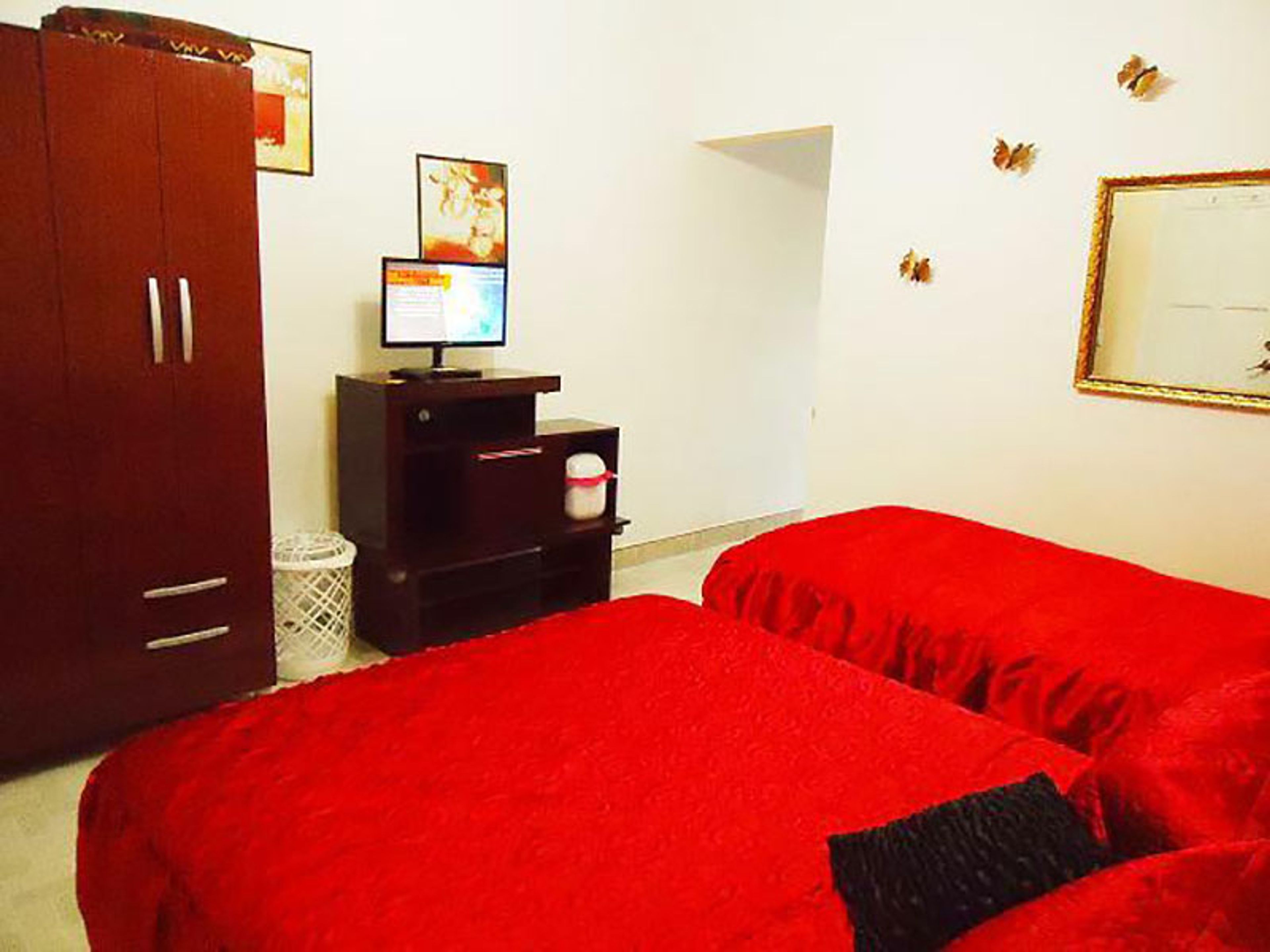 Hostal Gina y Francis, FREXES, No.120Superior Standard Room 1