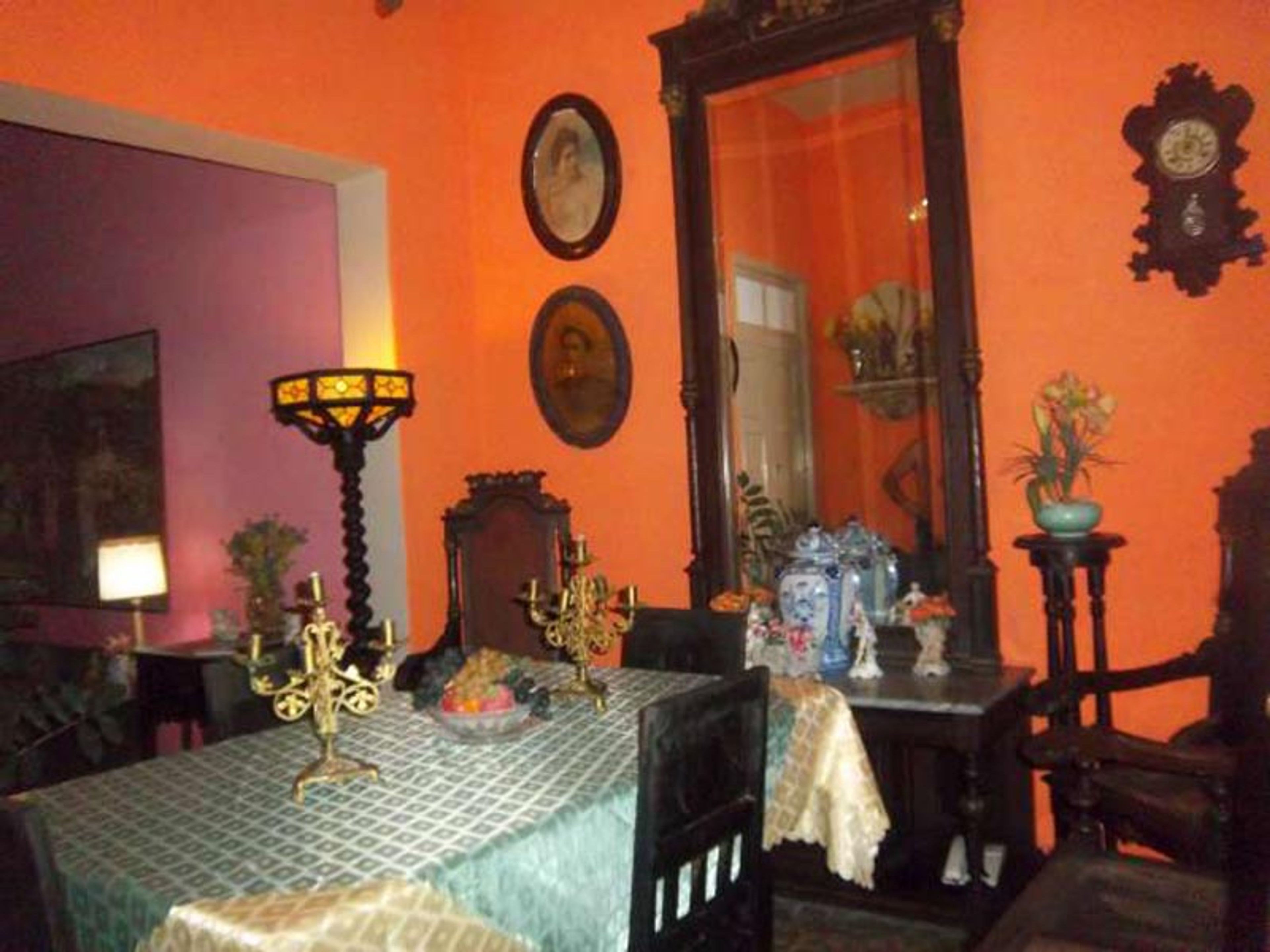 Garden House Hosting, PADRE VALENCIA, No. 86House's dinning room
