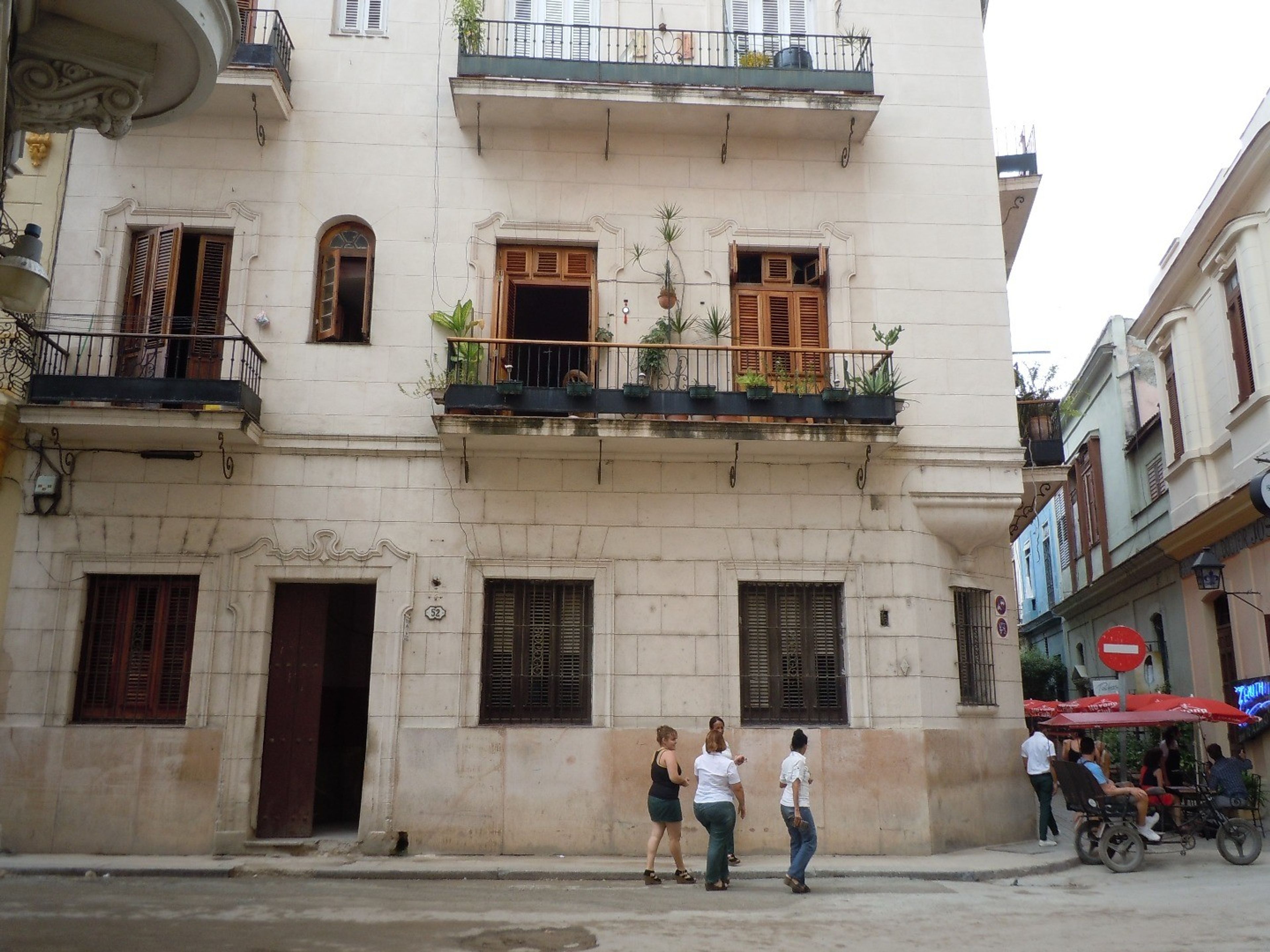 Casa Yaqui, PEÑA POBRE, No. 52