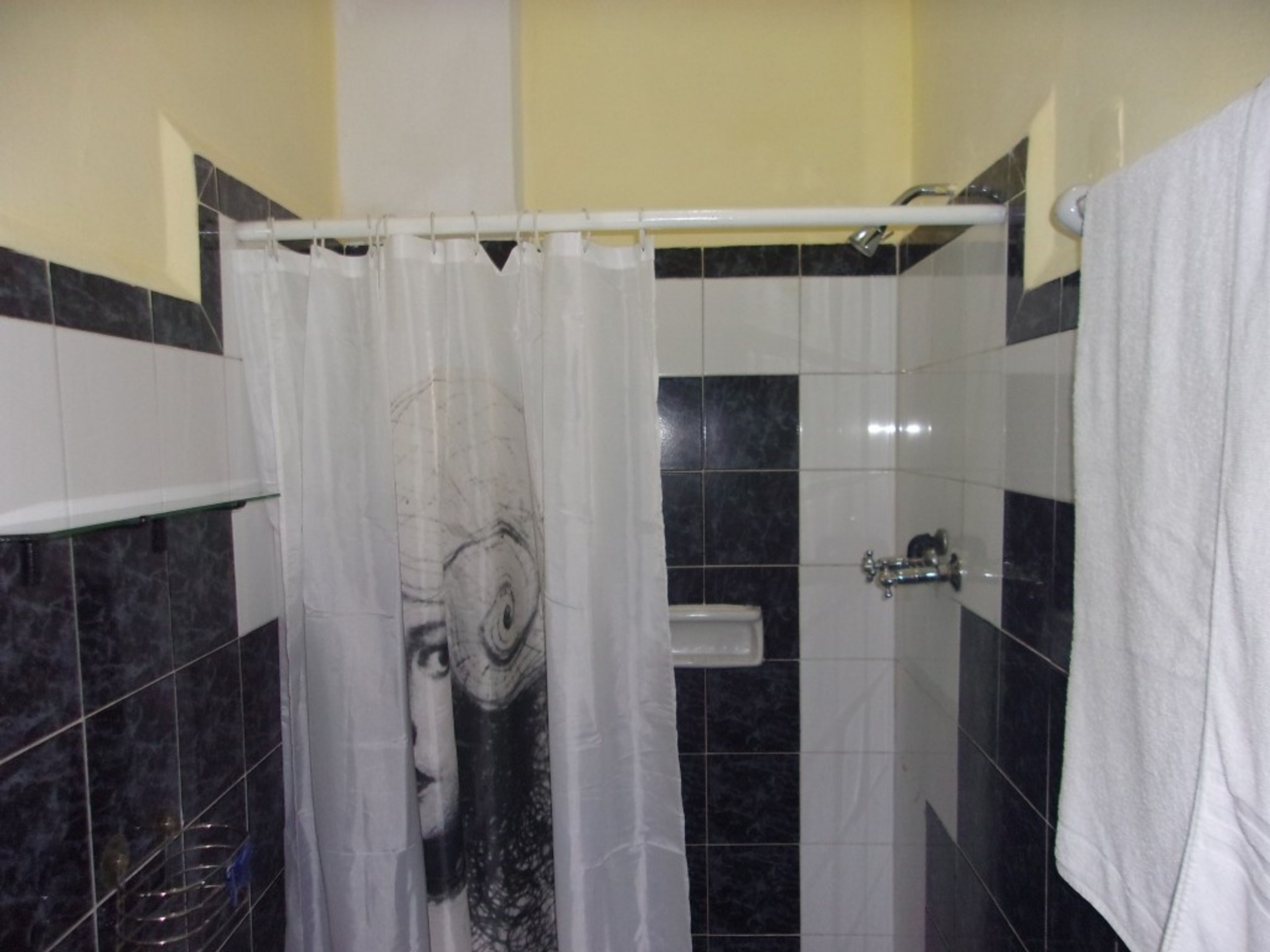 Casa Zaida, GENERAL LACRET (San Pedro), No. 265 - Bathroom's view