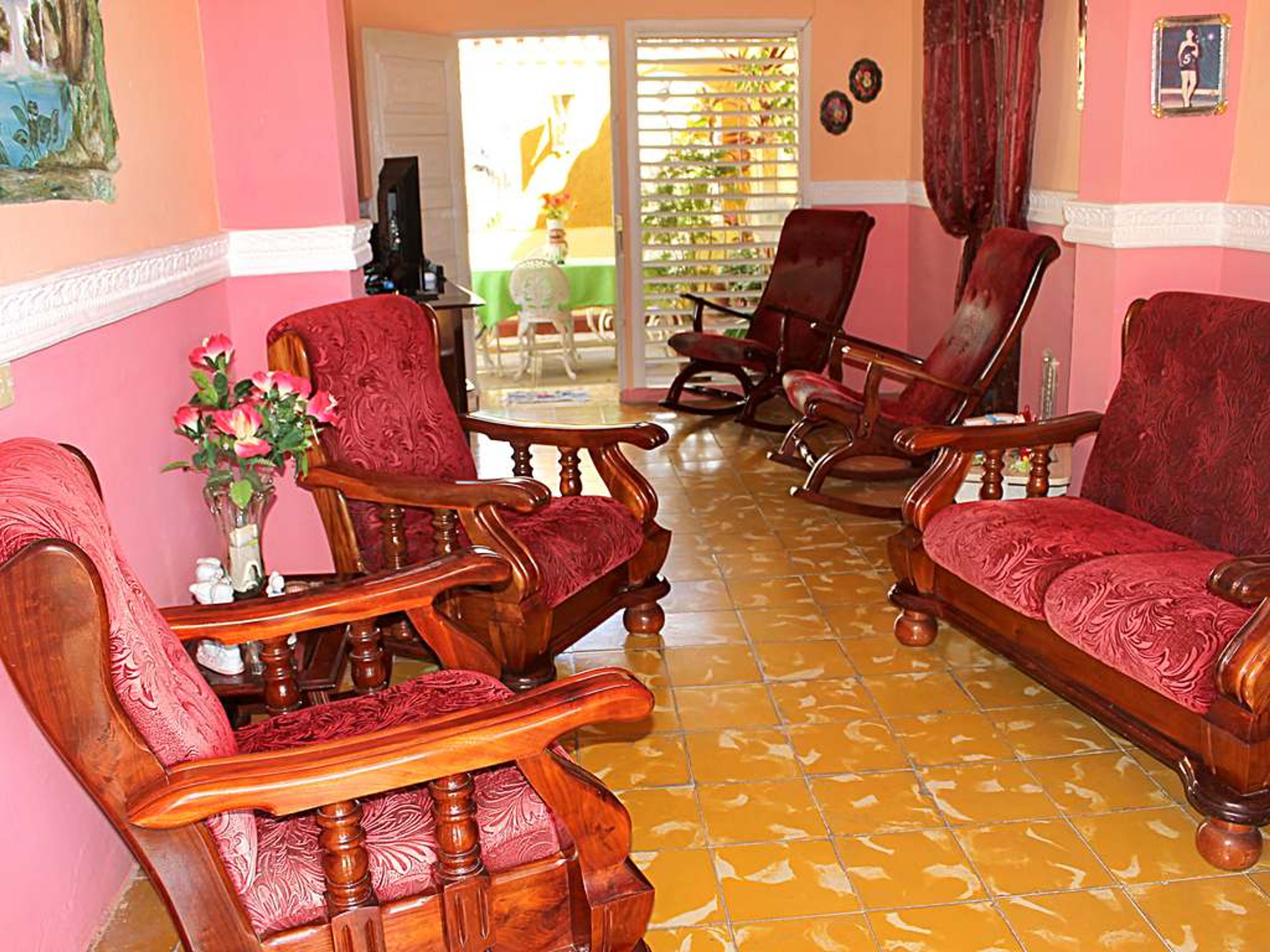 Hostal Mariela y Denis, CLEMENTE PEREIRA (Cruz Verde) No. 84-A (altos)House's living room