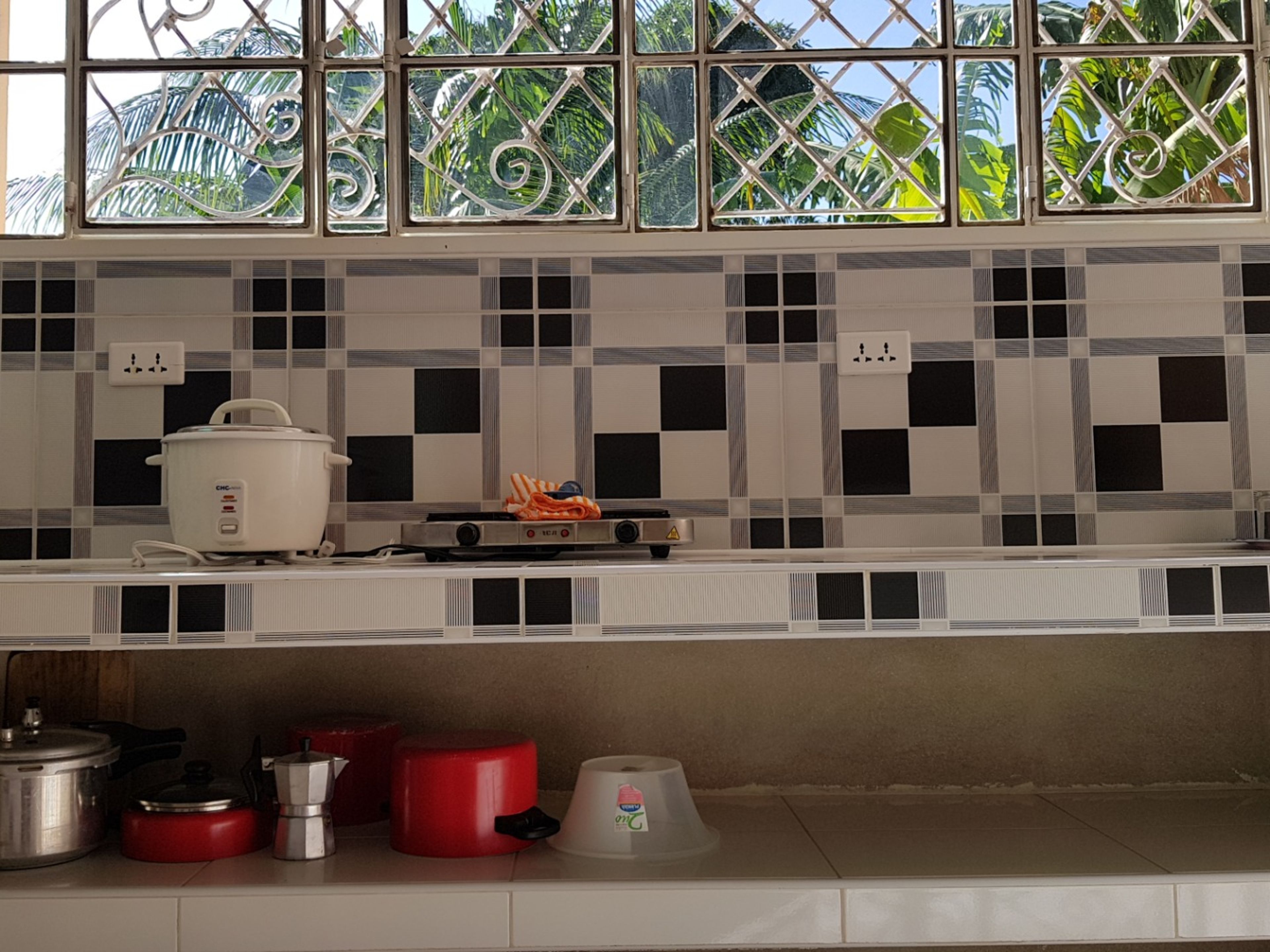 Casa La Nueva Reyna, PILON, No. 83-C - kitchen view