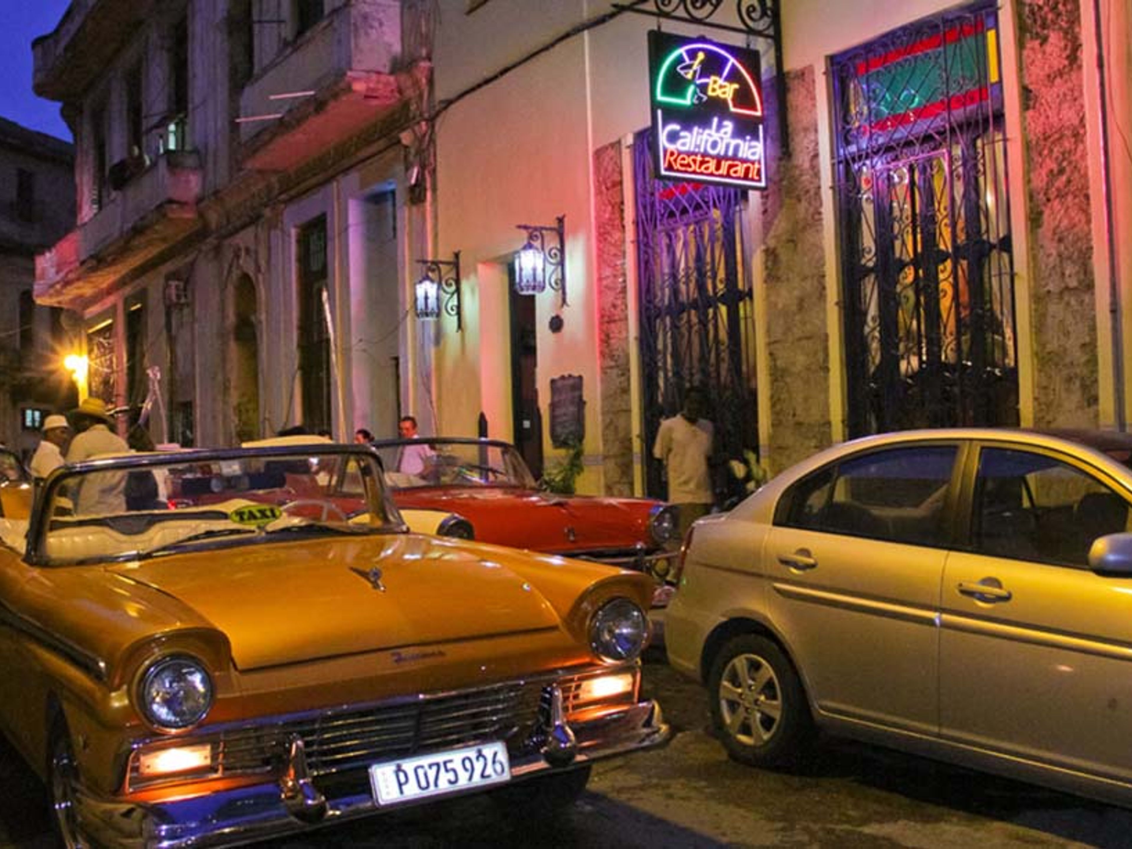 La California Group Apartment Habana, CRESPO No. 53