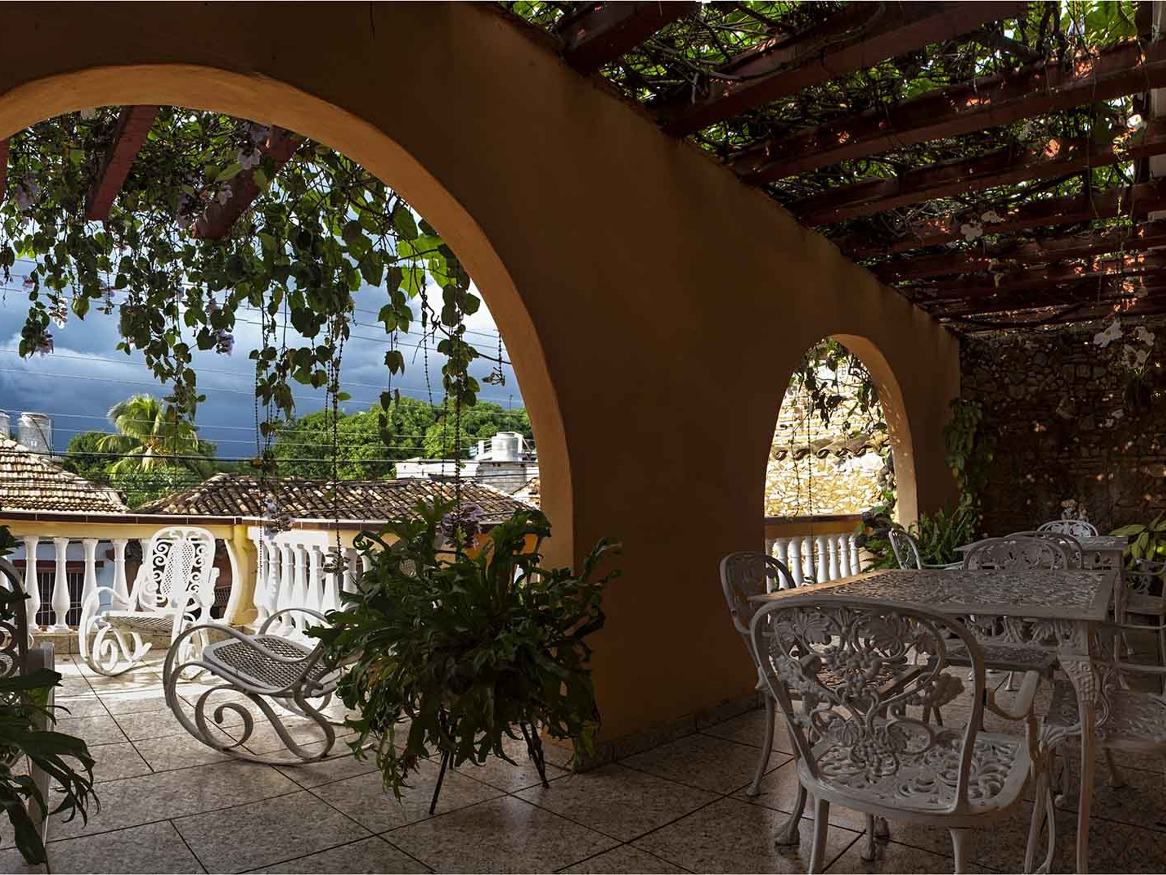Hostal El Fausto, SIMÓN BOLIVAR (Desengaño), No. 220House terrace view