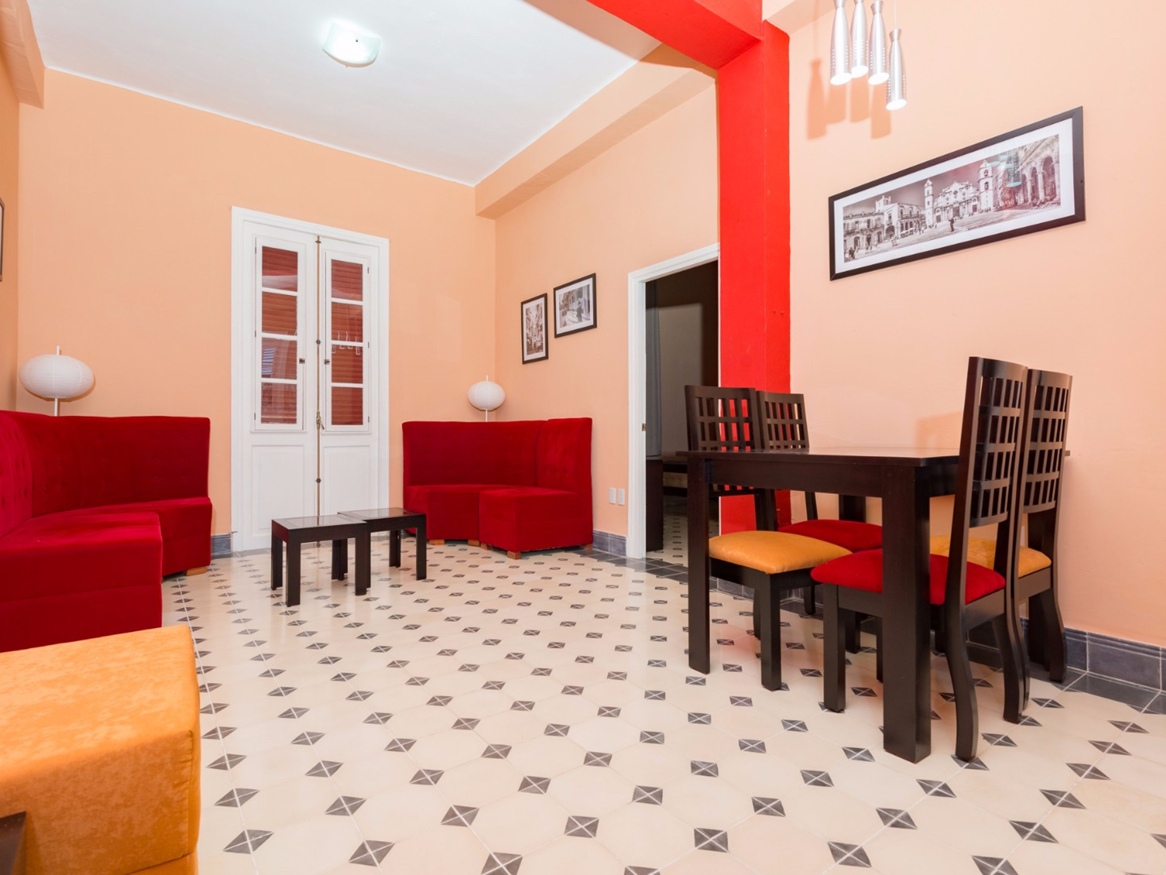 Cuba y Tejadillo Apartment, CUBA No. 155 - Apartment's living and dinning room