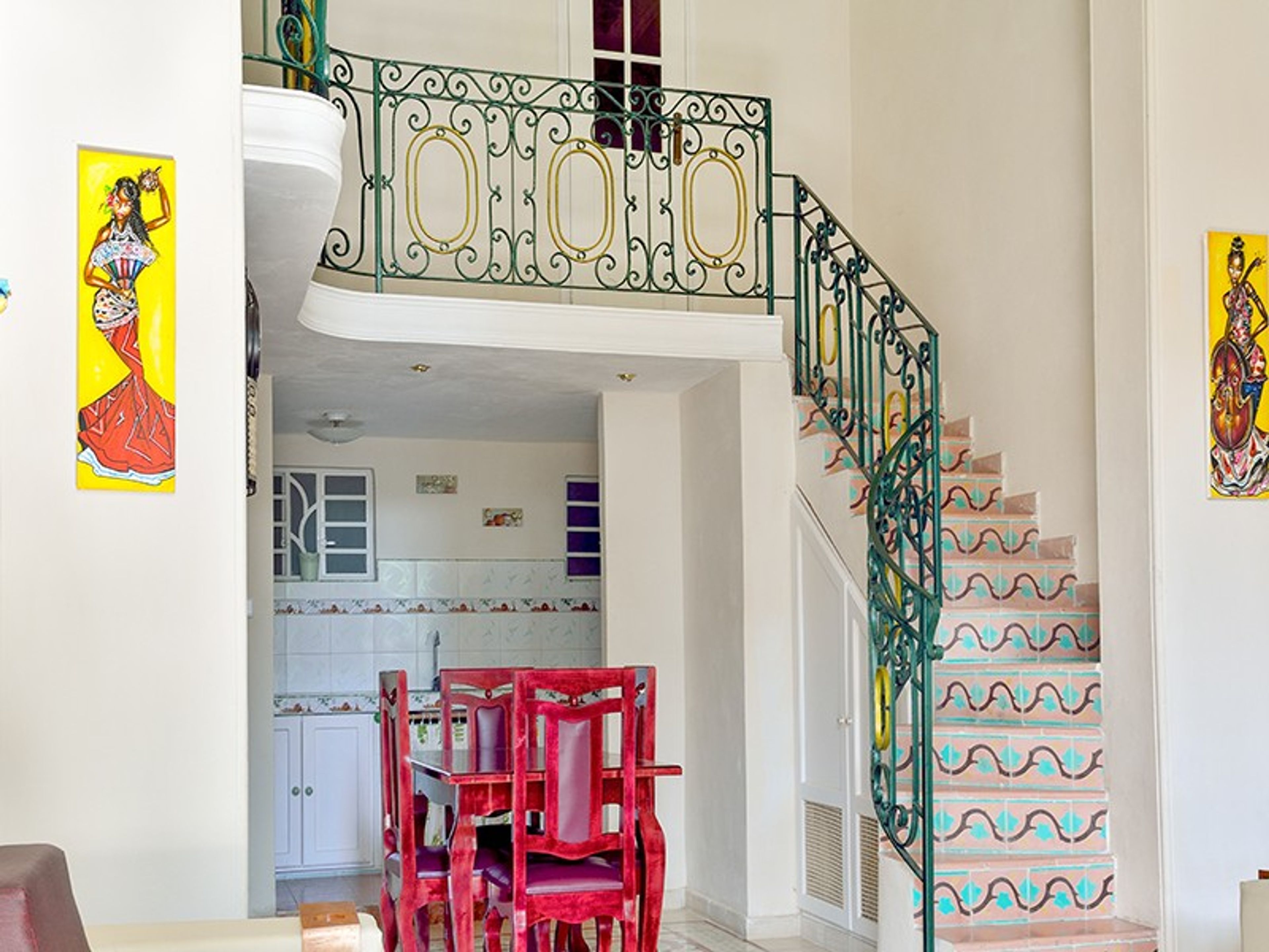 Hostal Oñati, CALLE 20, No. 215 - House's details