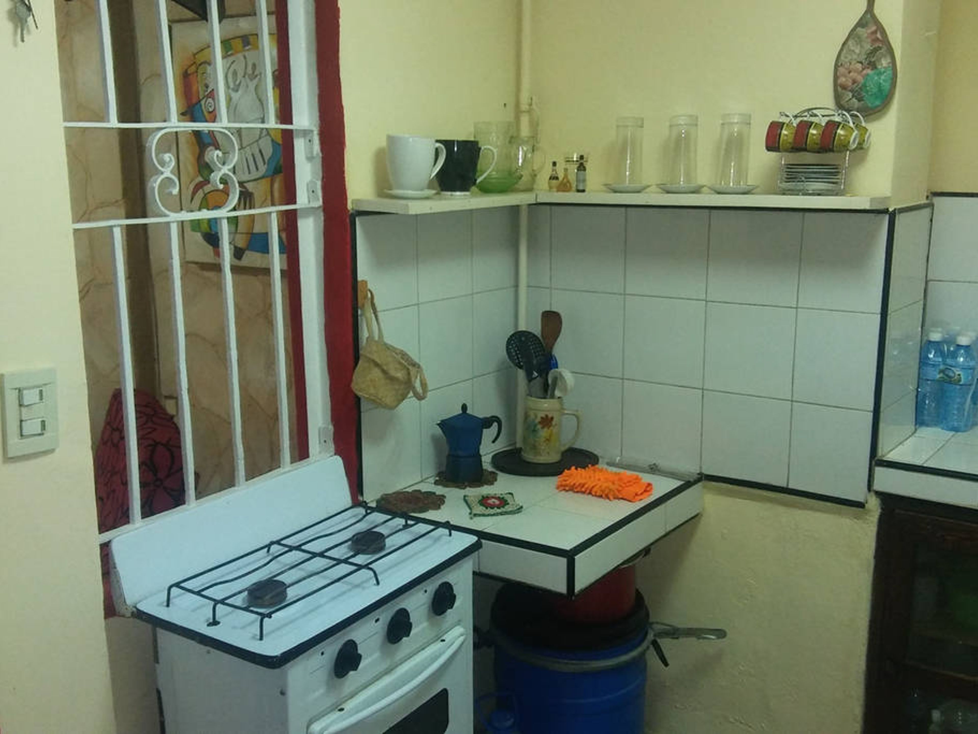 Mi Casita en La Habana, BASARRATA, No.13Kitchen view
