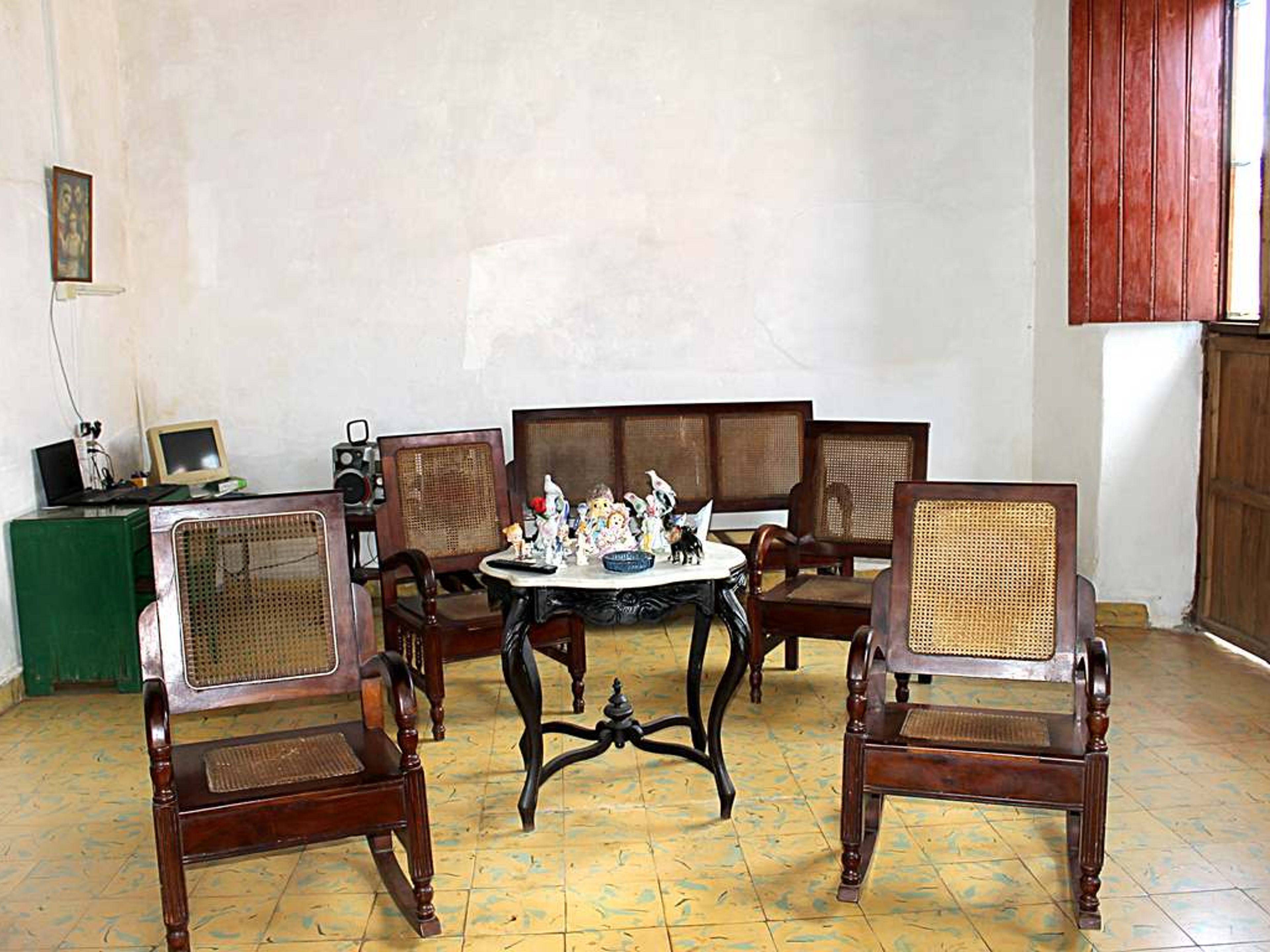 Hostal Papá Ñao, CAMILO CIENFUEGOS (Santo Domingo) No. 156House's living room