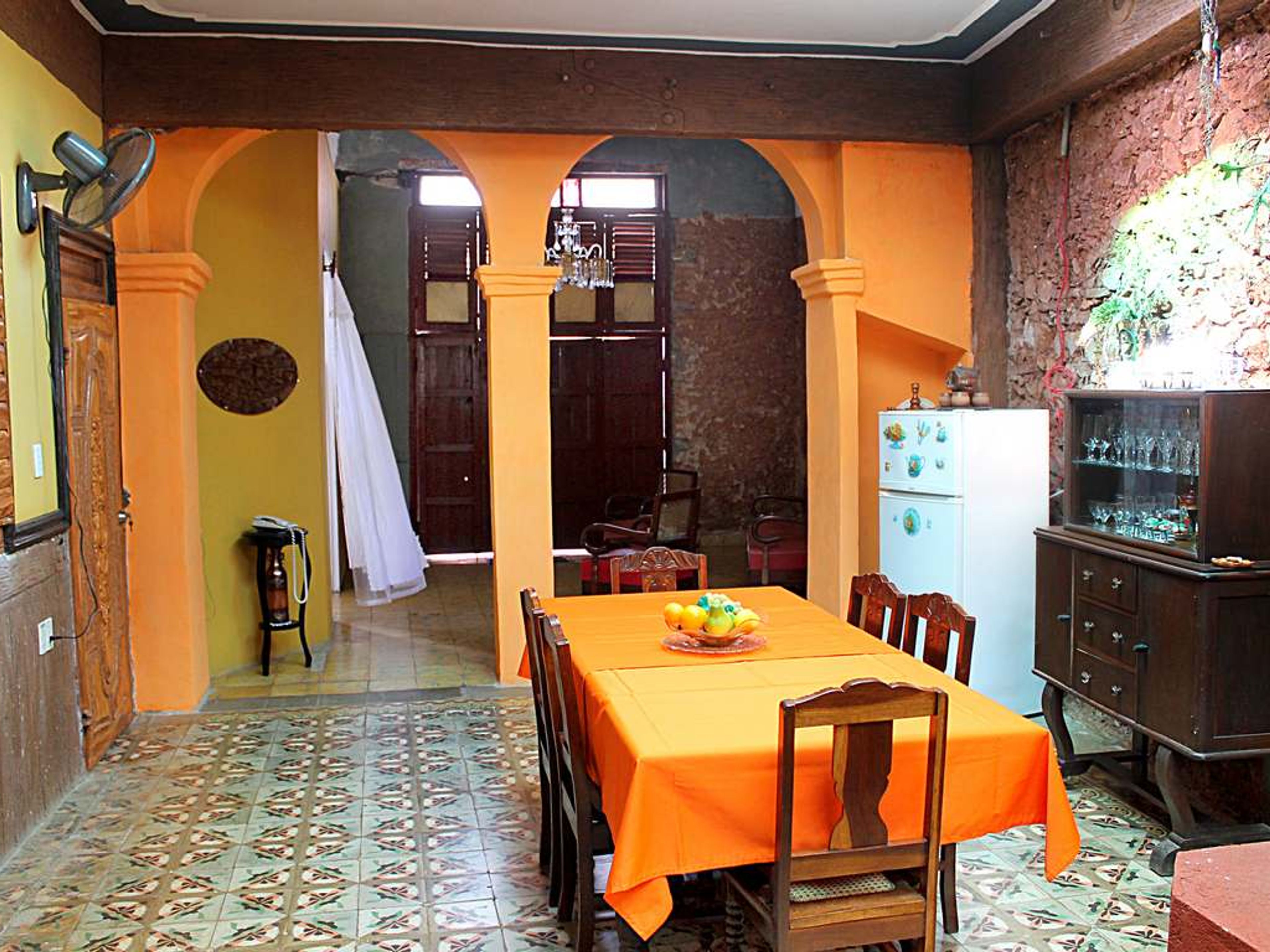 Hostal Papá Ñao, CAMILO CIENFUEGOS (Santo Domingo) No. 156House's dinning room