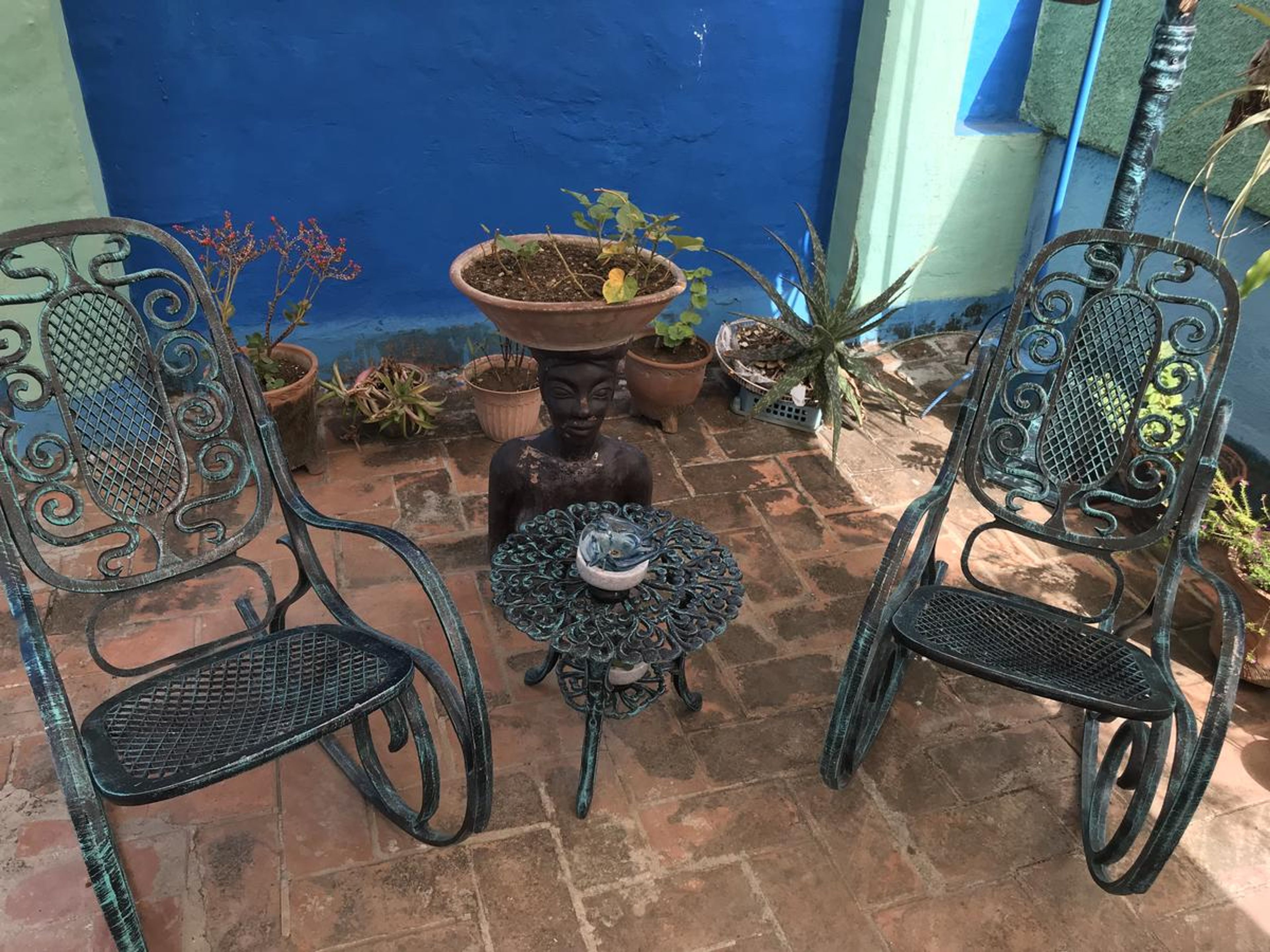 Casa Azul, DESIDERIO MESNIER, No. 554Terrace´s details