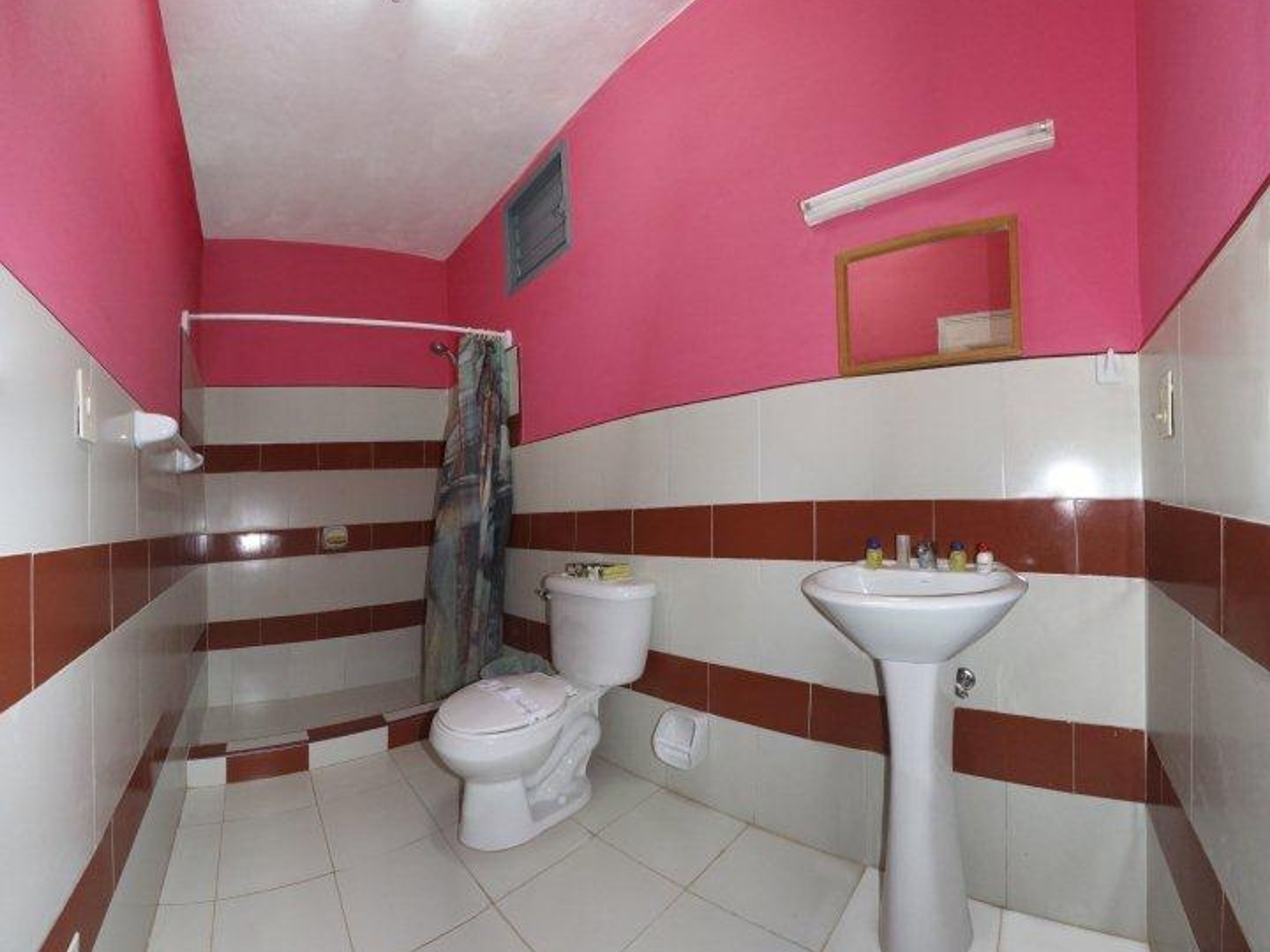 Hostal Calzada del Sol, PLAYA LA BOCA - Bathroom view