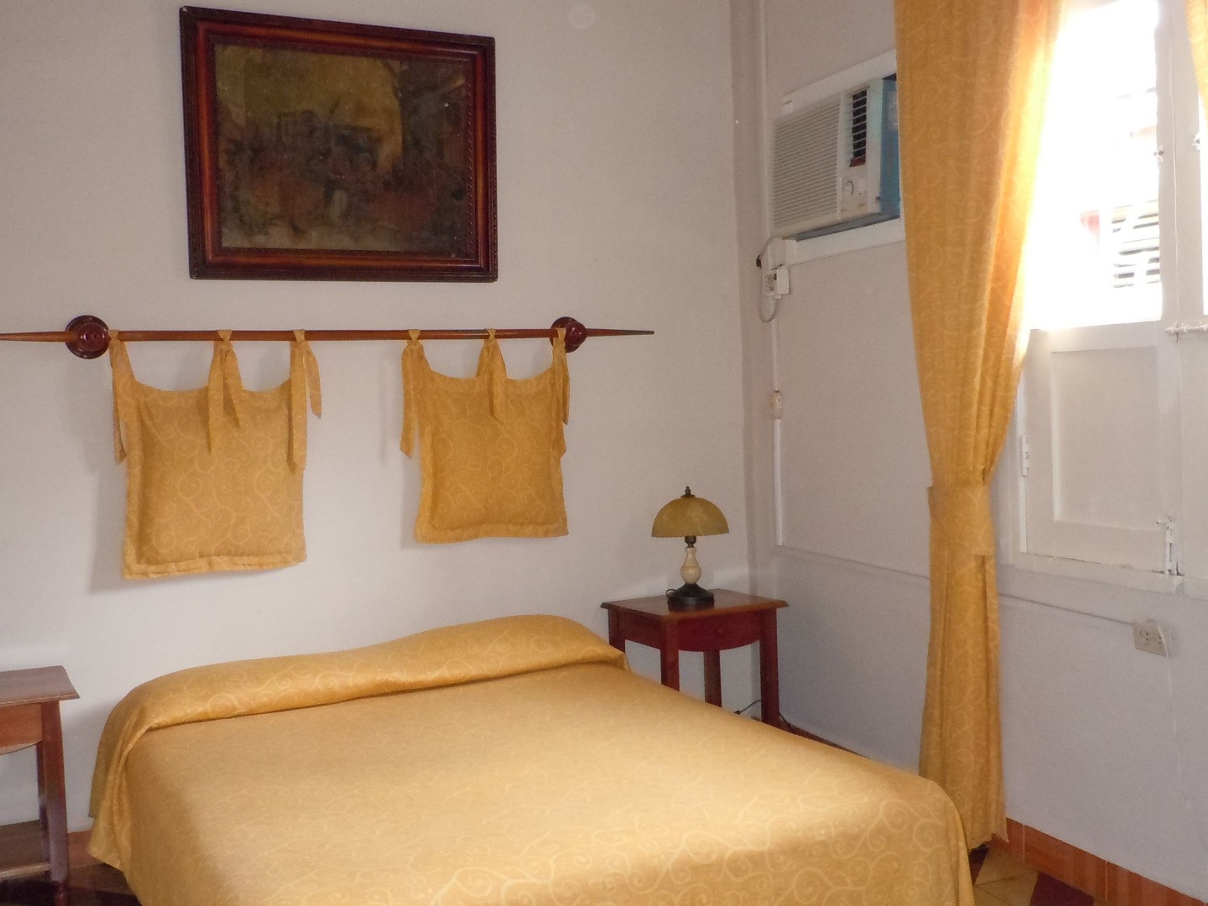 Casa Azúl, FRANK PAÍS, No. 13Standard Room 1
