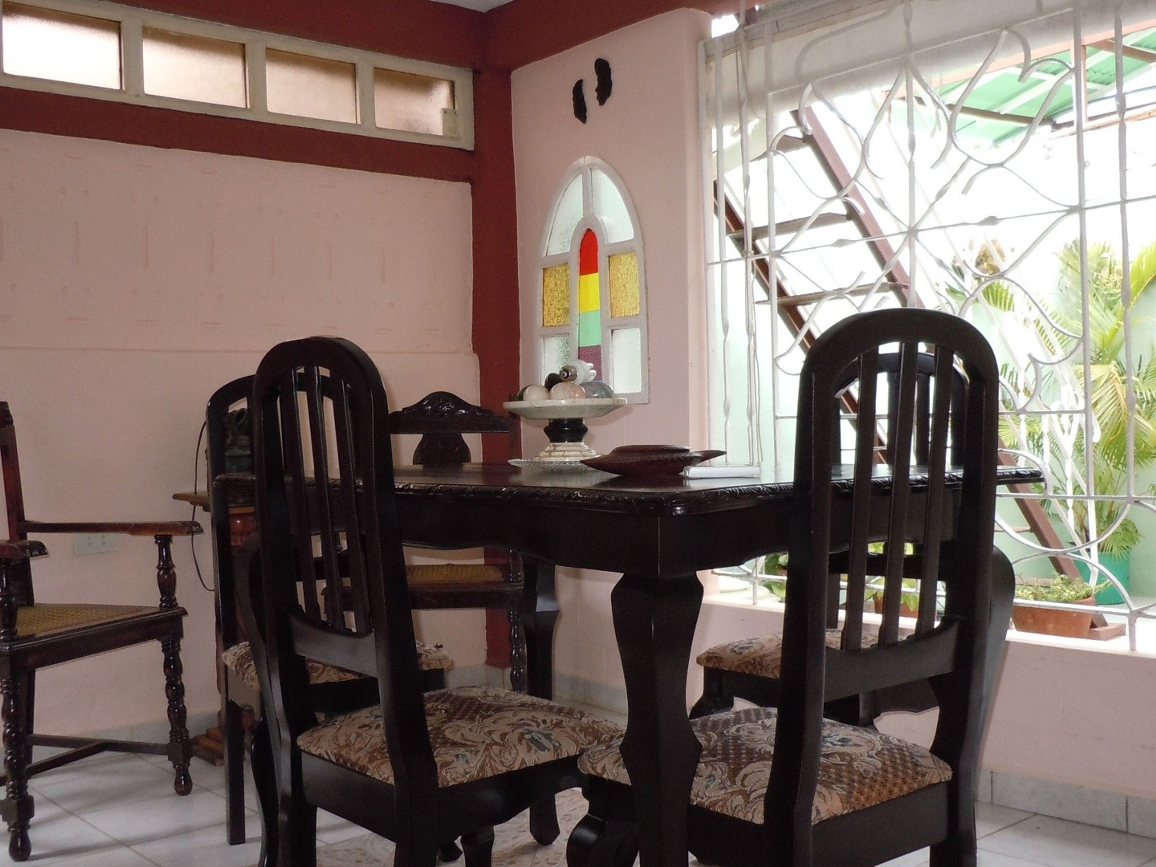 Casa Azúl, FRANK PAÍS, No. 13Dining Room