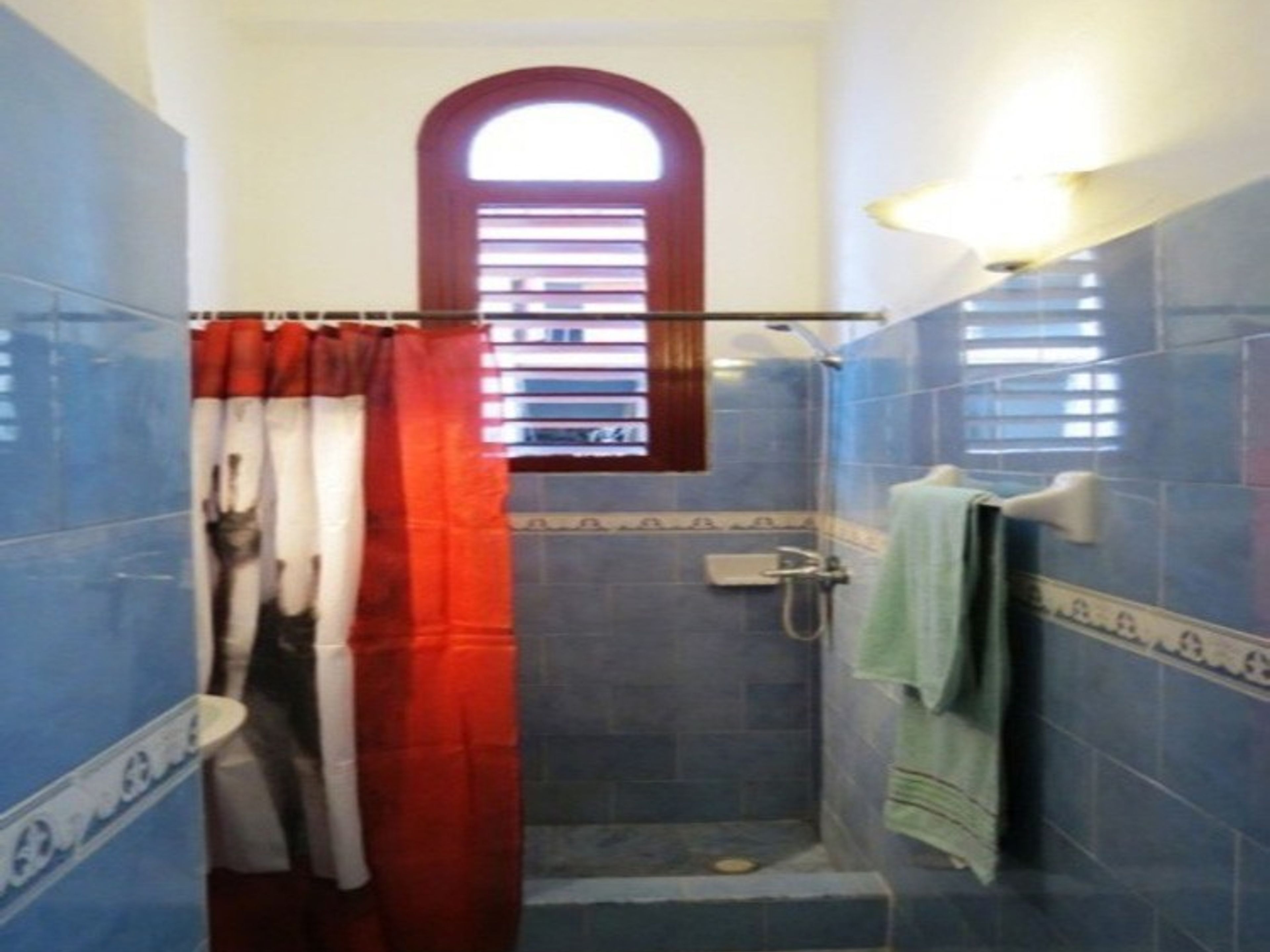 Casa Floridita, BERNAZA, No. 112 - Bathroom's view