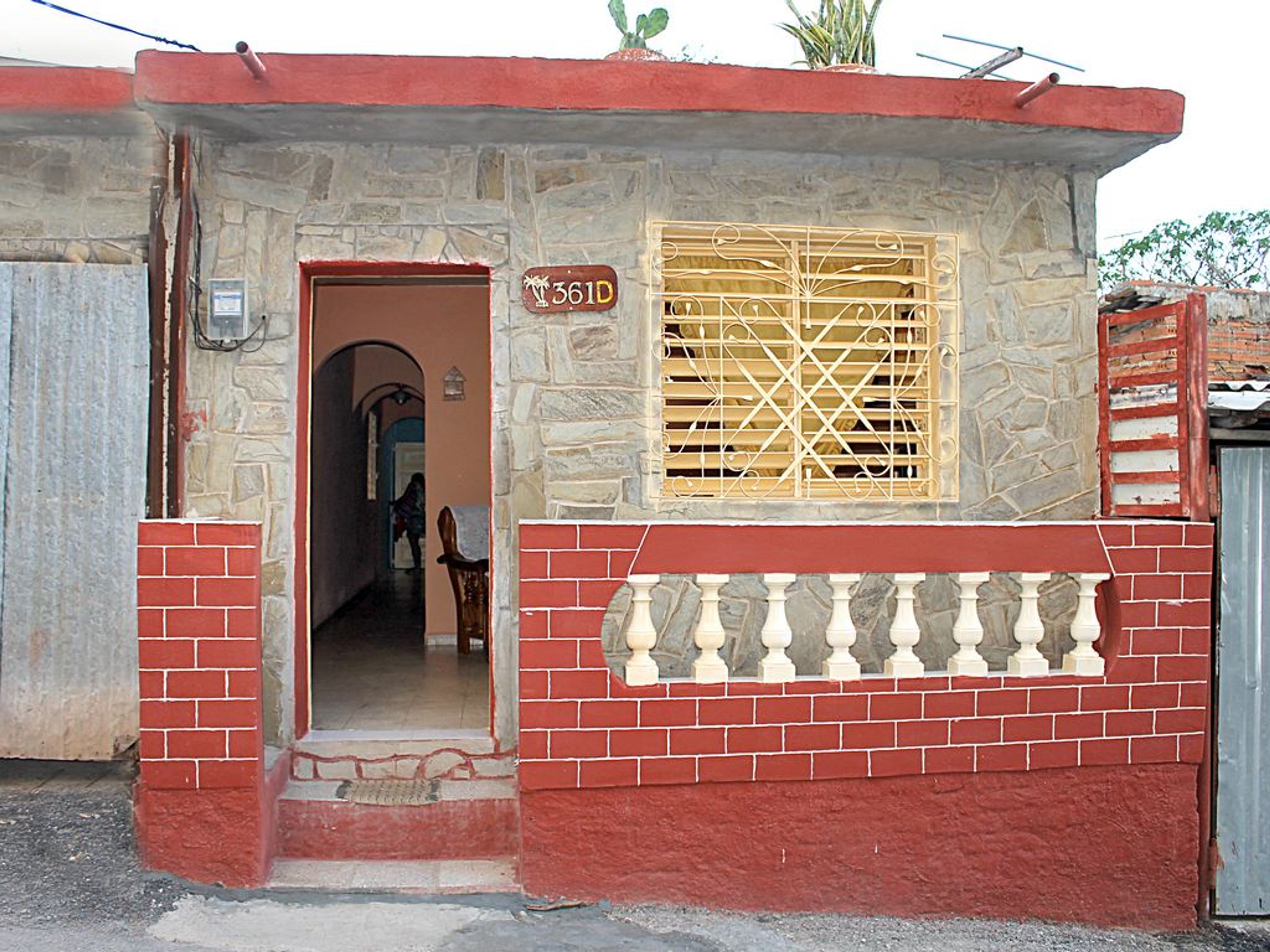 Hostal Casa Cefe y Yeni, FRANK HIDALGO GATO, No.361-D