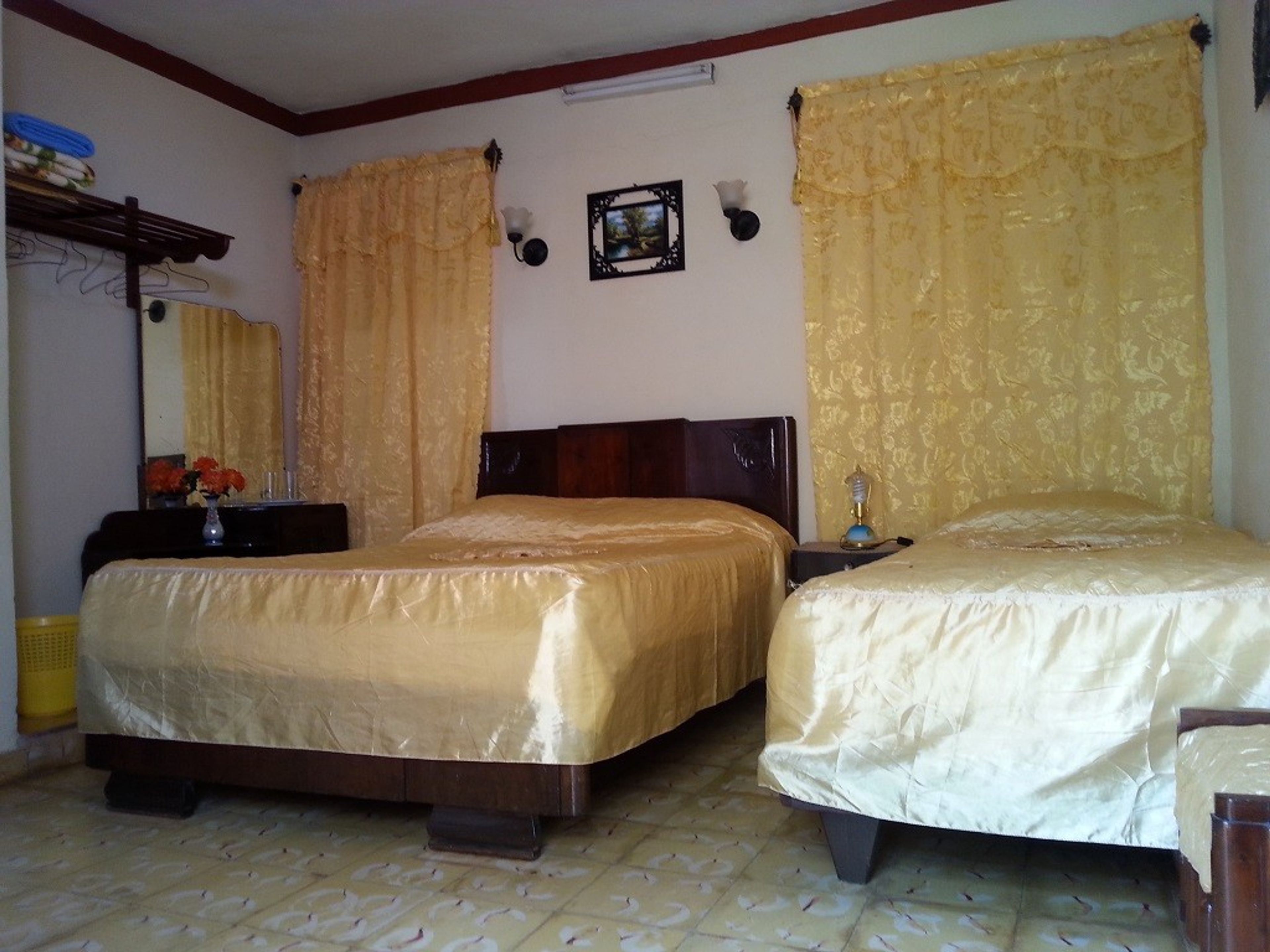 Hostal La Sensación, FRANK PÁIS, No. 179Standard room