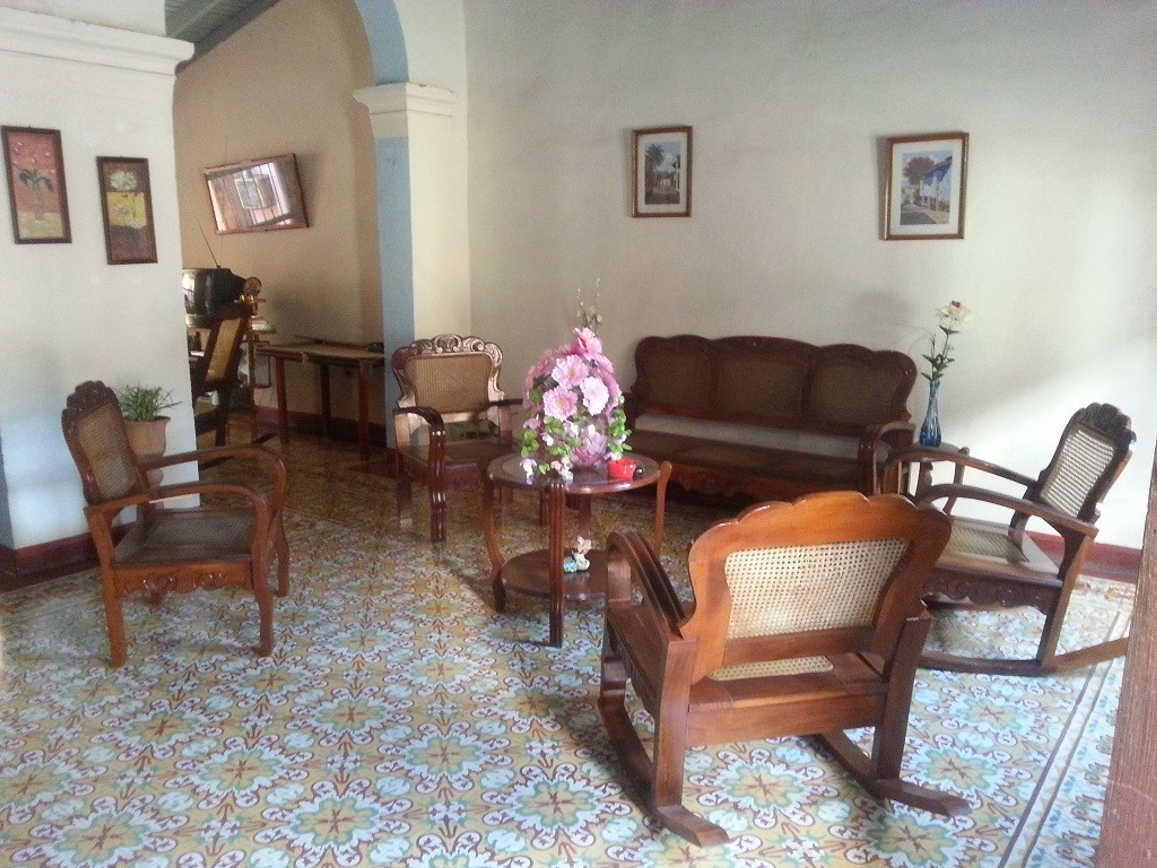 Hostal La Sensación, FRANK PÁIS, No. 179House's living room