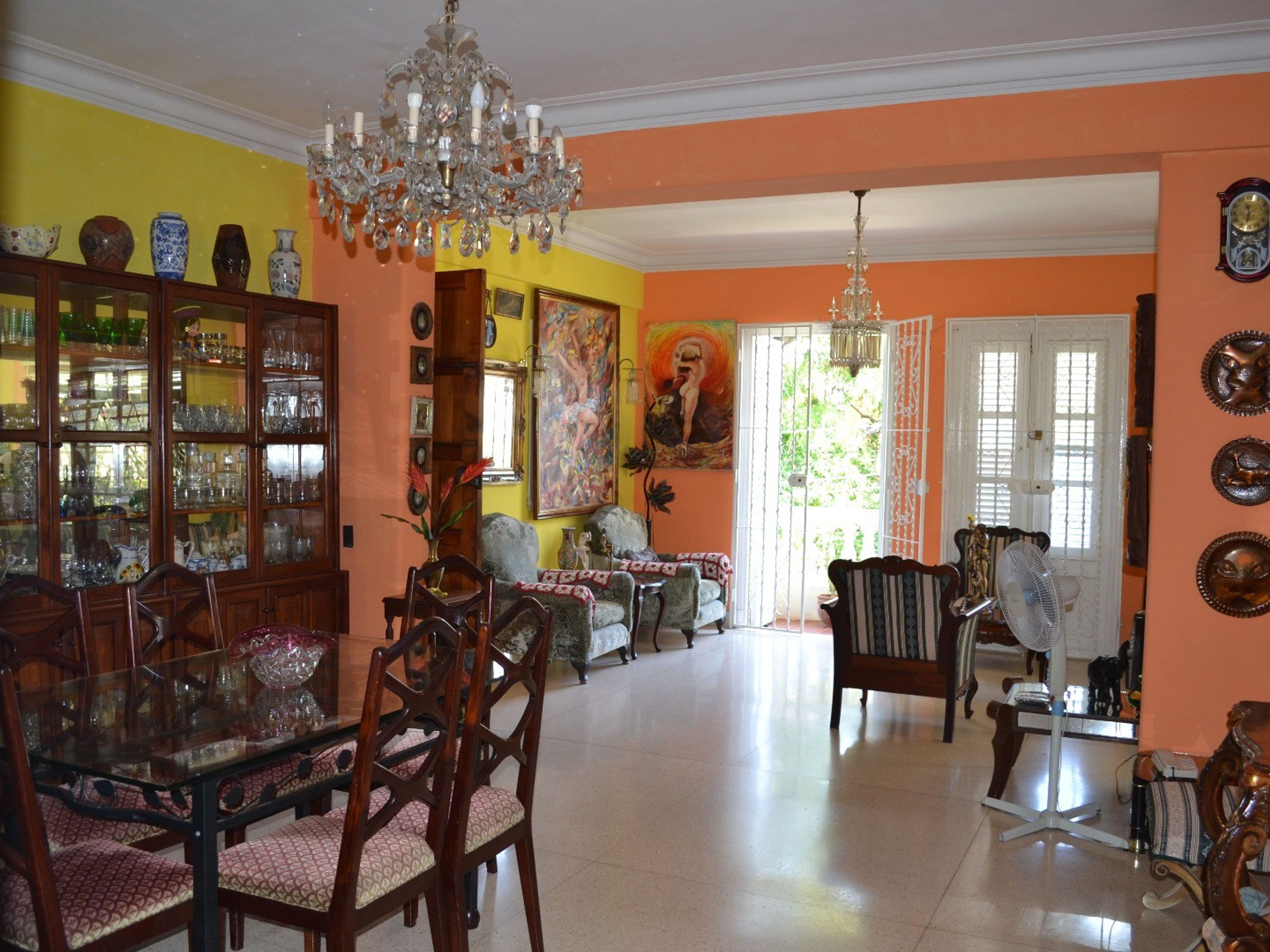 Casa Ruth, CALLE D, No. 252Apartment's living-dinning room