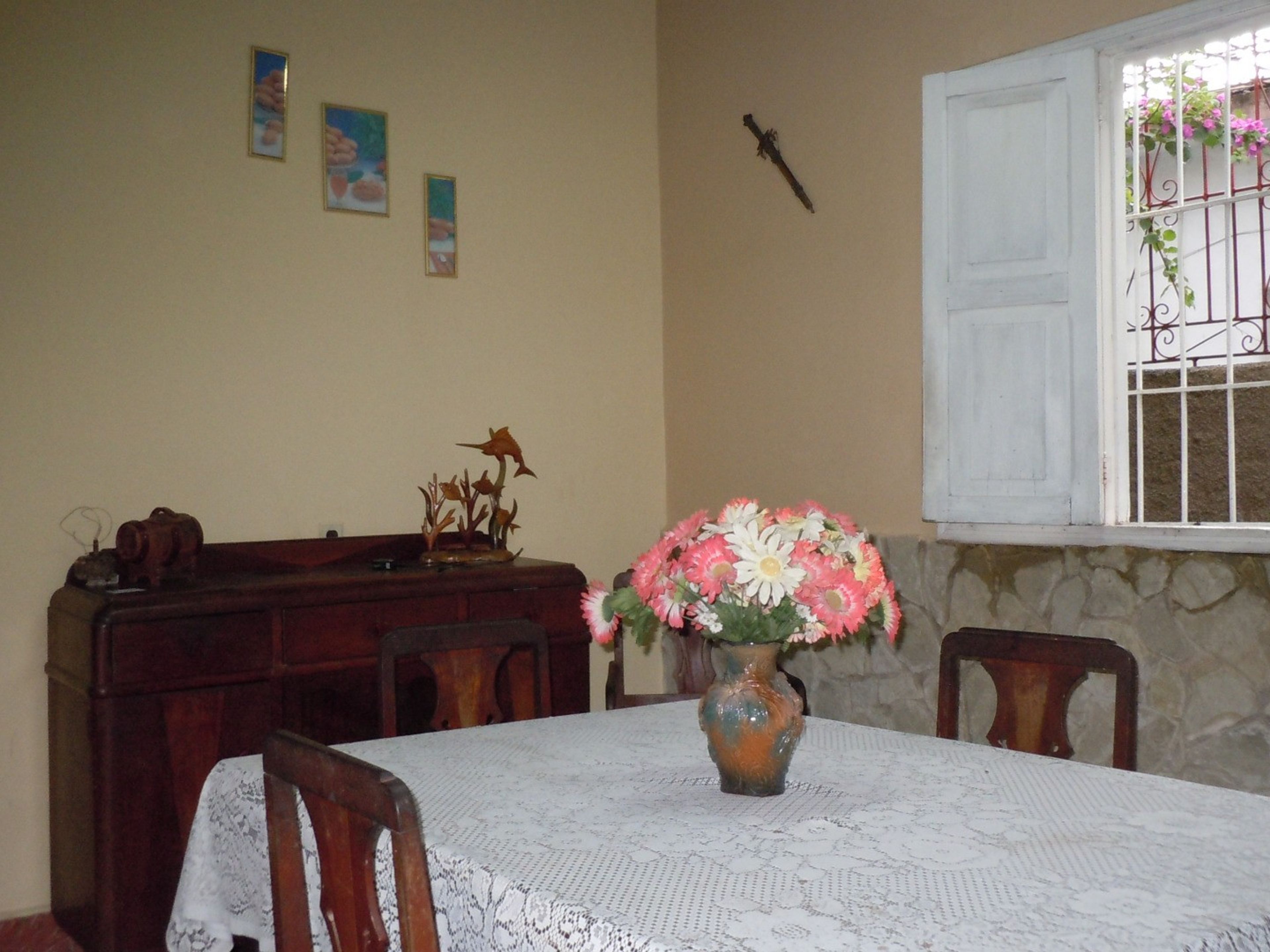 Villa 1943, AGRAMONTE, No. 226House dinning room