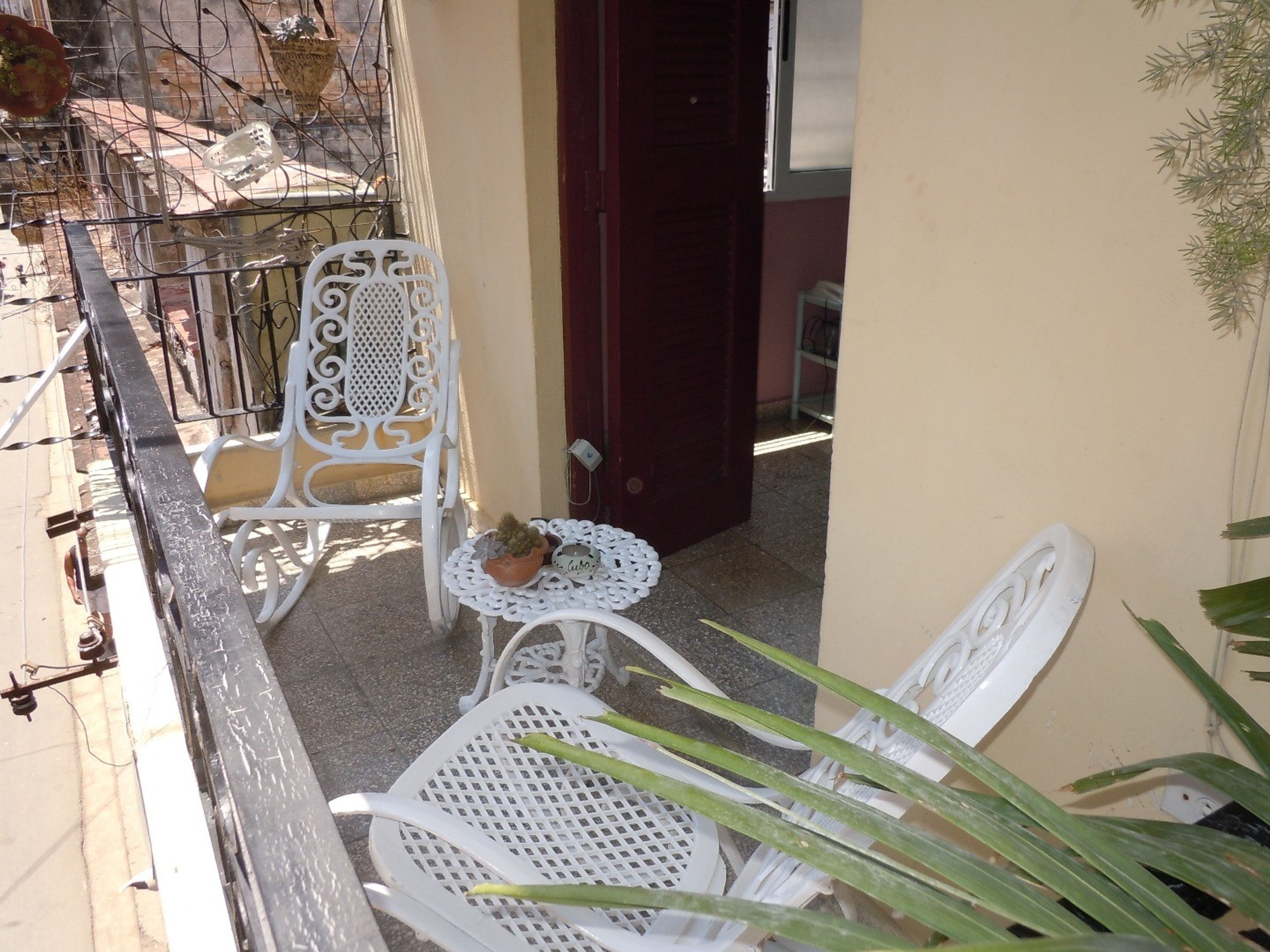 Casa Xiomy I, MERCED, No. 208 - Apartment's balcony details