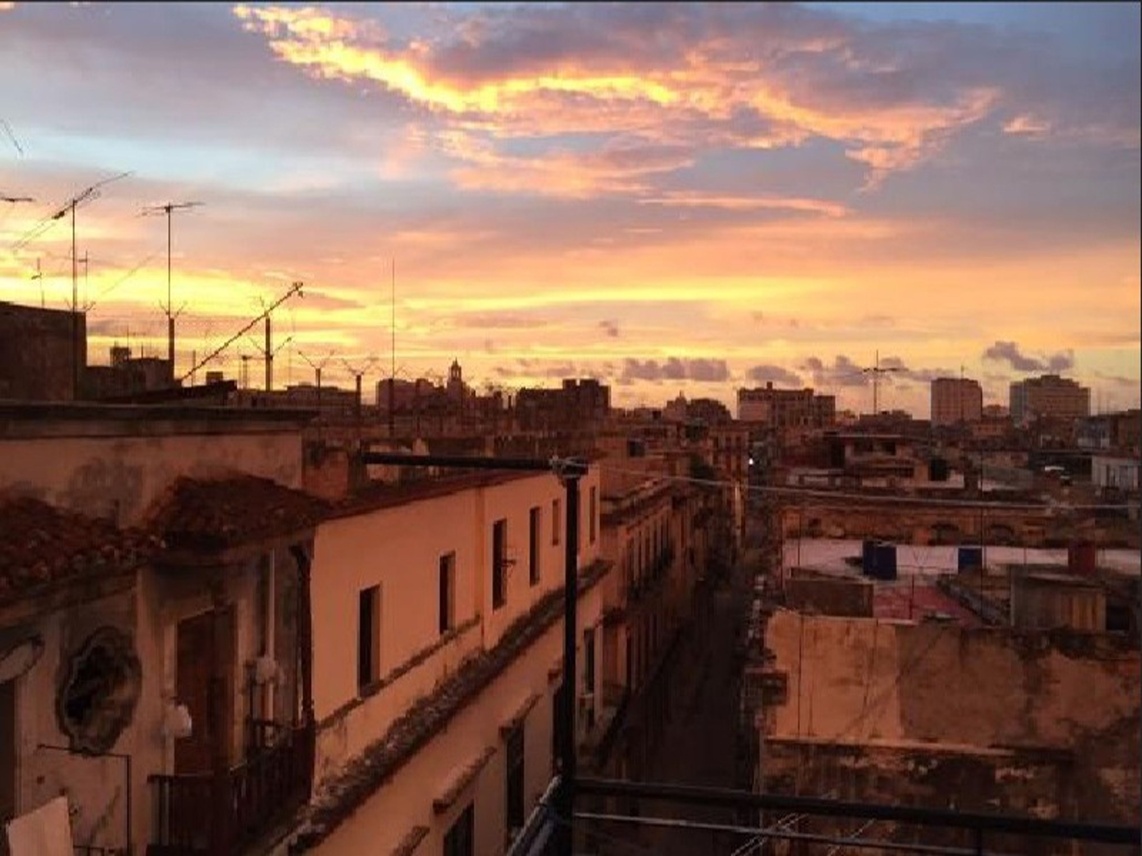 Casa de Lisette y Orlando, AGUACATE, No. 509Old Havana panoramic view, Havana city