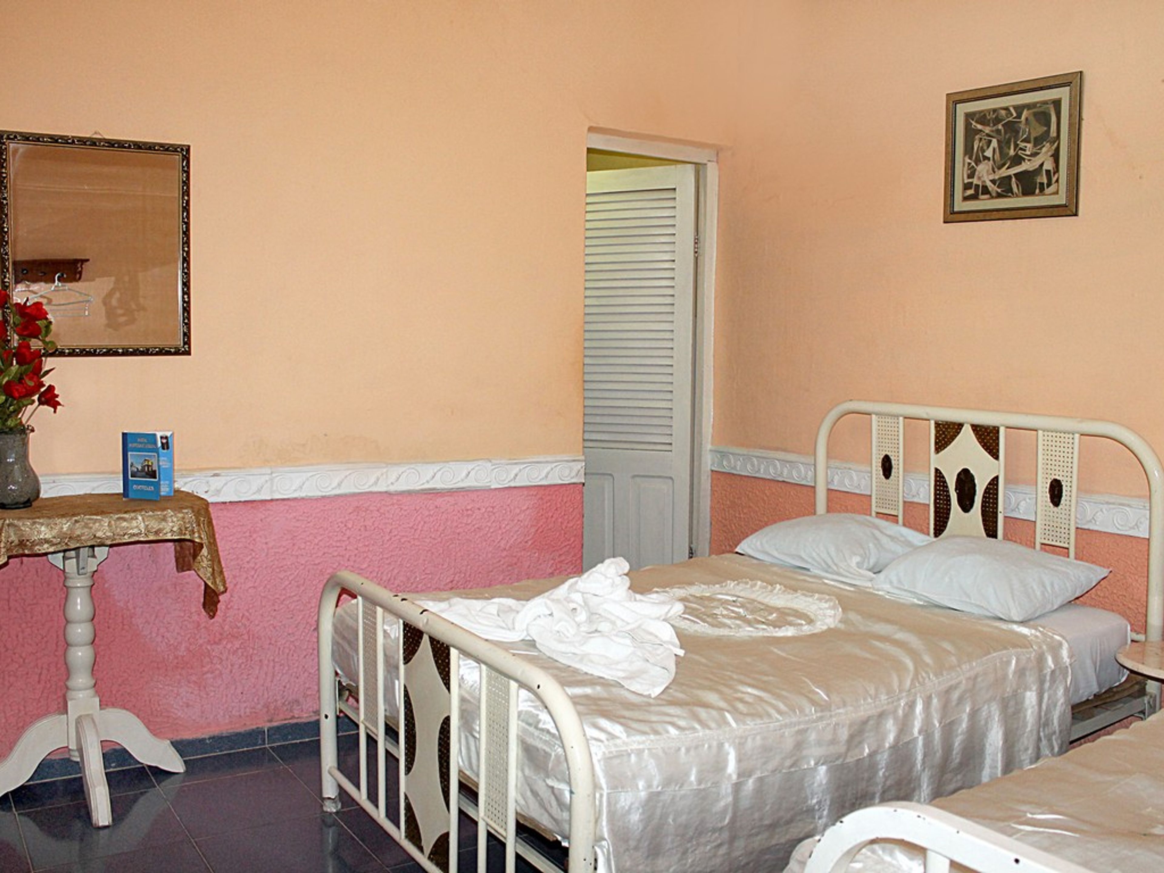 Hostal Georgina y Jose Ramon,  AGUACATE, No. 605Standard room