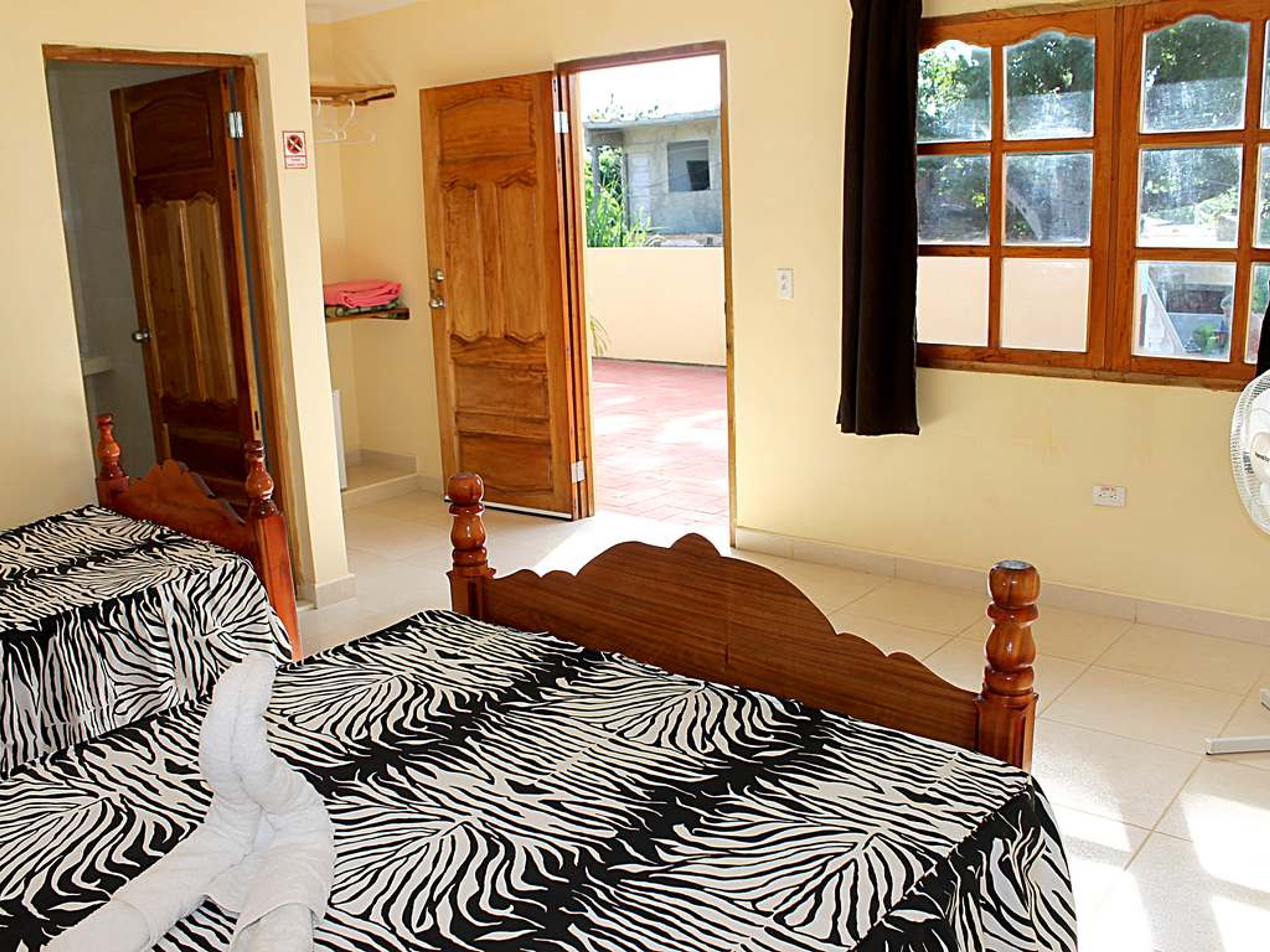 Hostal La Maison B&B, JOSÉ ANTONIO ECHEVARRÍA (Buen Retiro), No. 283Standard room 1