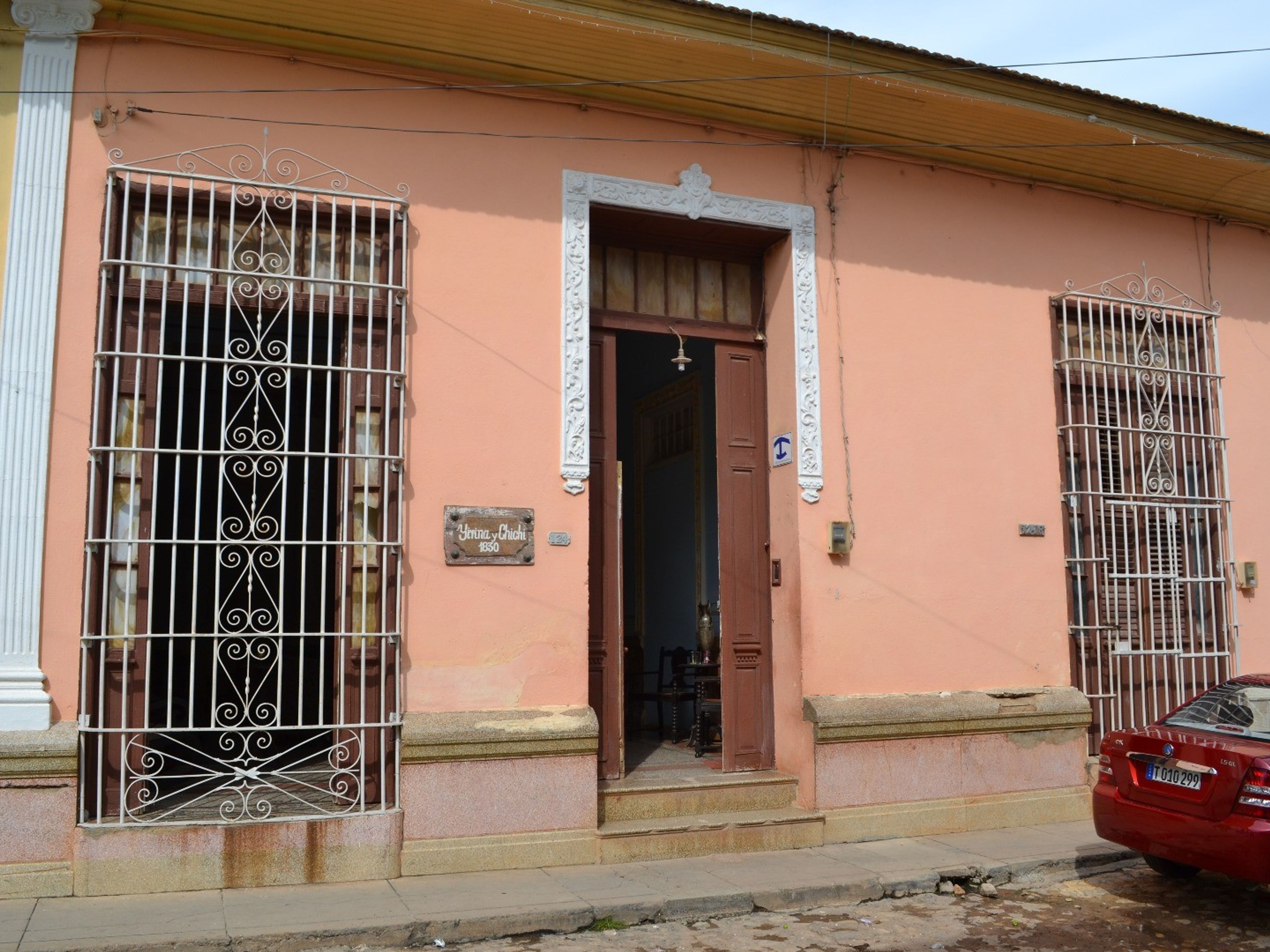Casa Colonial 1830, GUSTAVO IZQUIERDO (Gloria), No. 124
