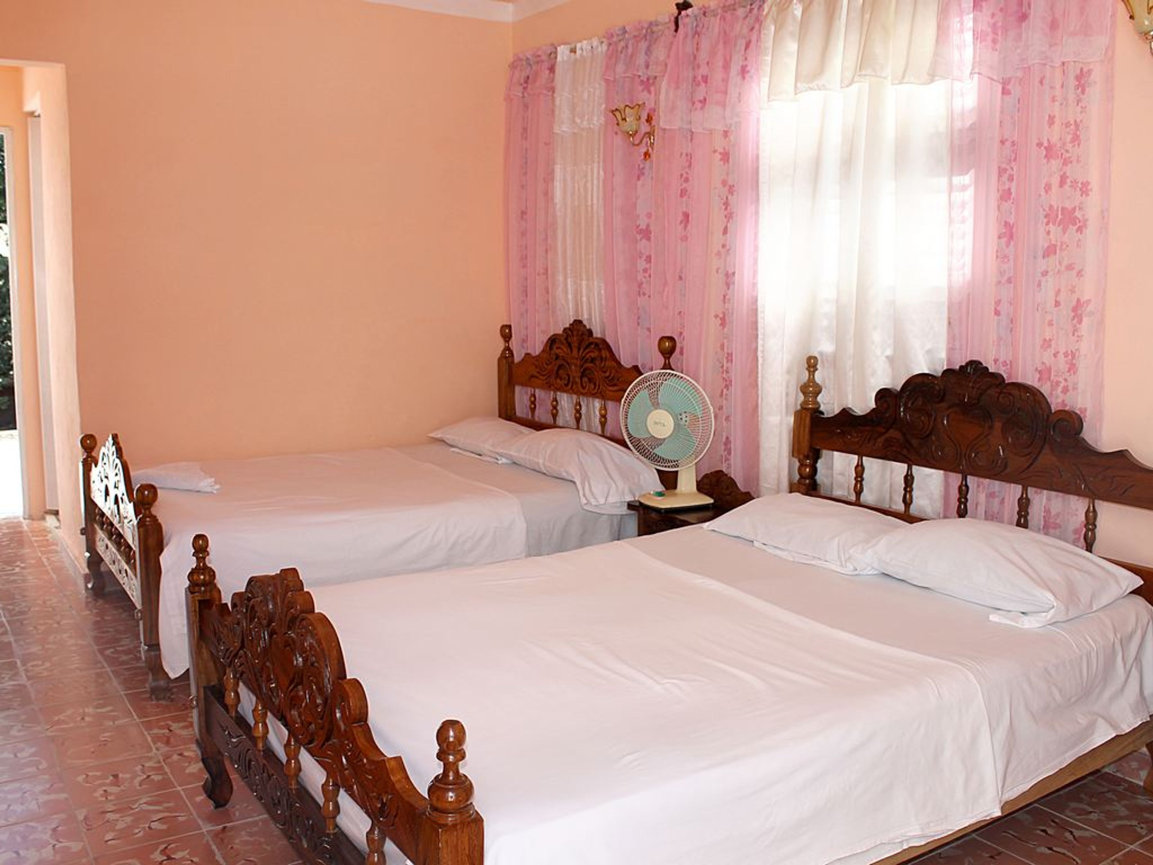 Hostal El Stradivarius, CLEMENTE PEREIRA (Cruz Verde), No. 24Standard room