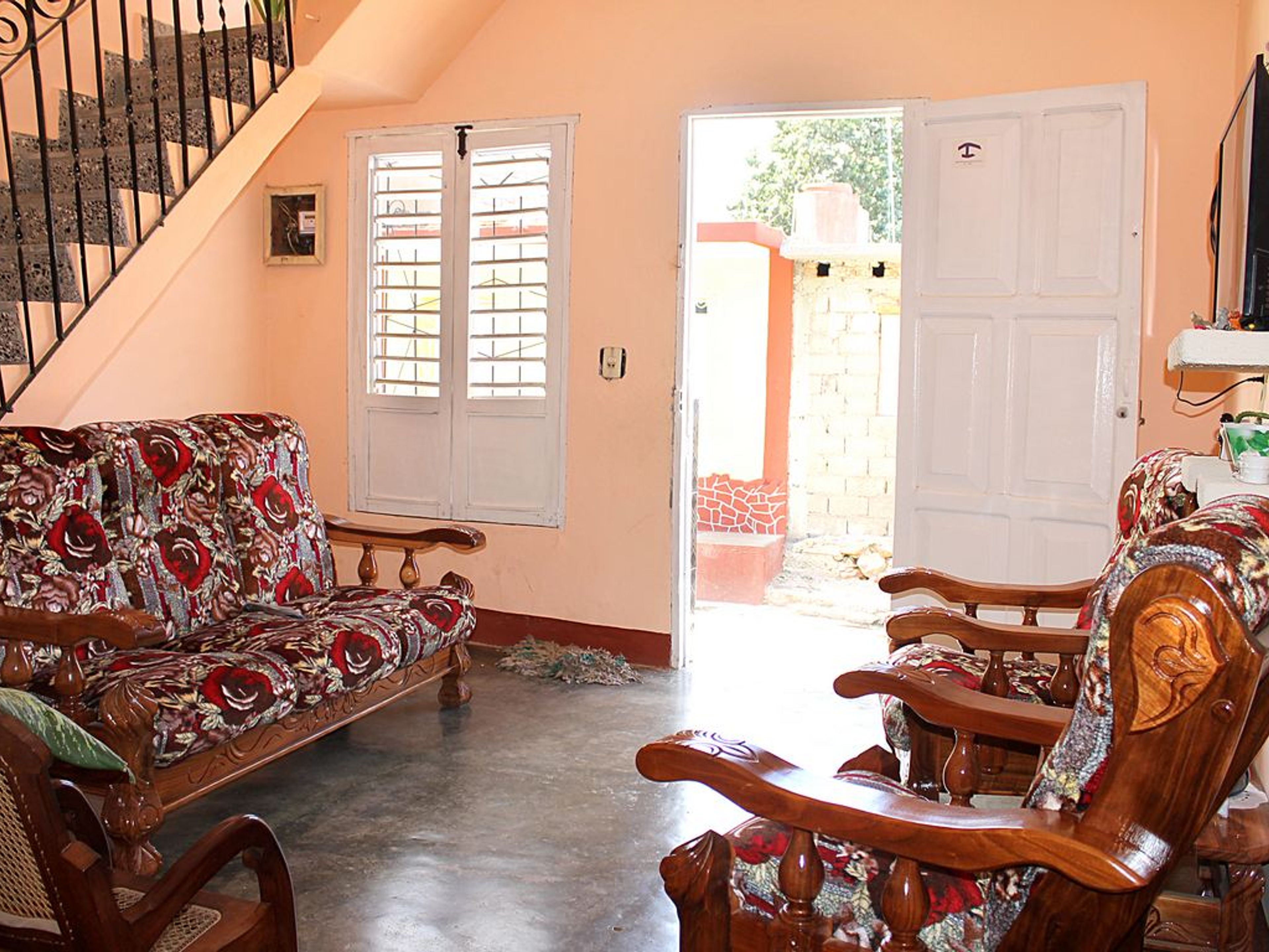Hostal El Stradivarius, CLEMENTE PEREIRA (Cruz Verde), No. 24House's living room