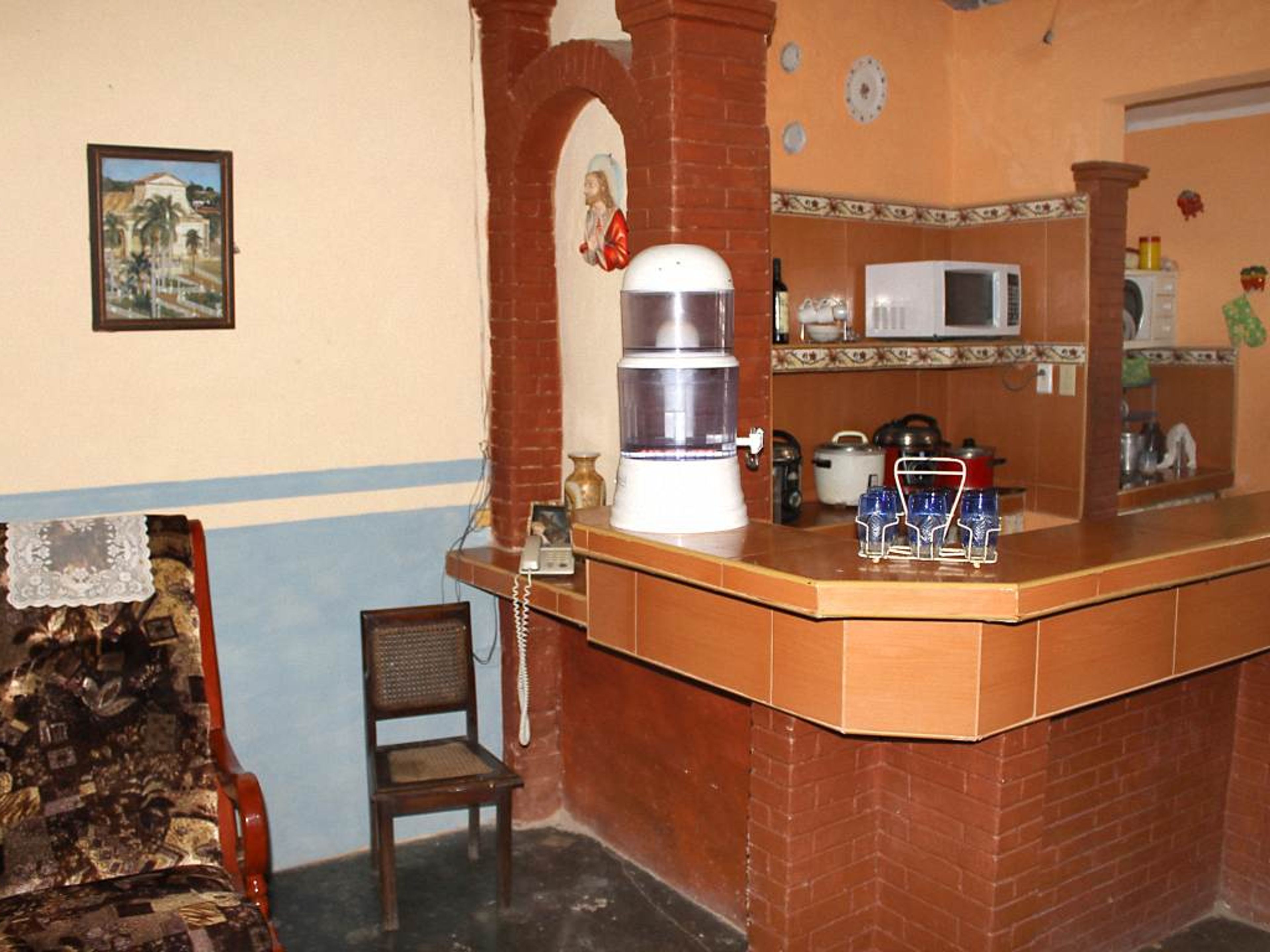 Hostal Fontiarc, SIMÓN BOLIVAR (Desengaño), No. 420House's kitchen view
