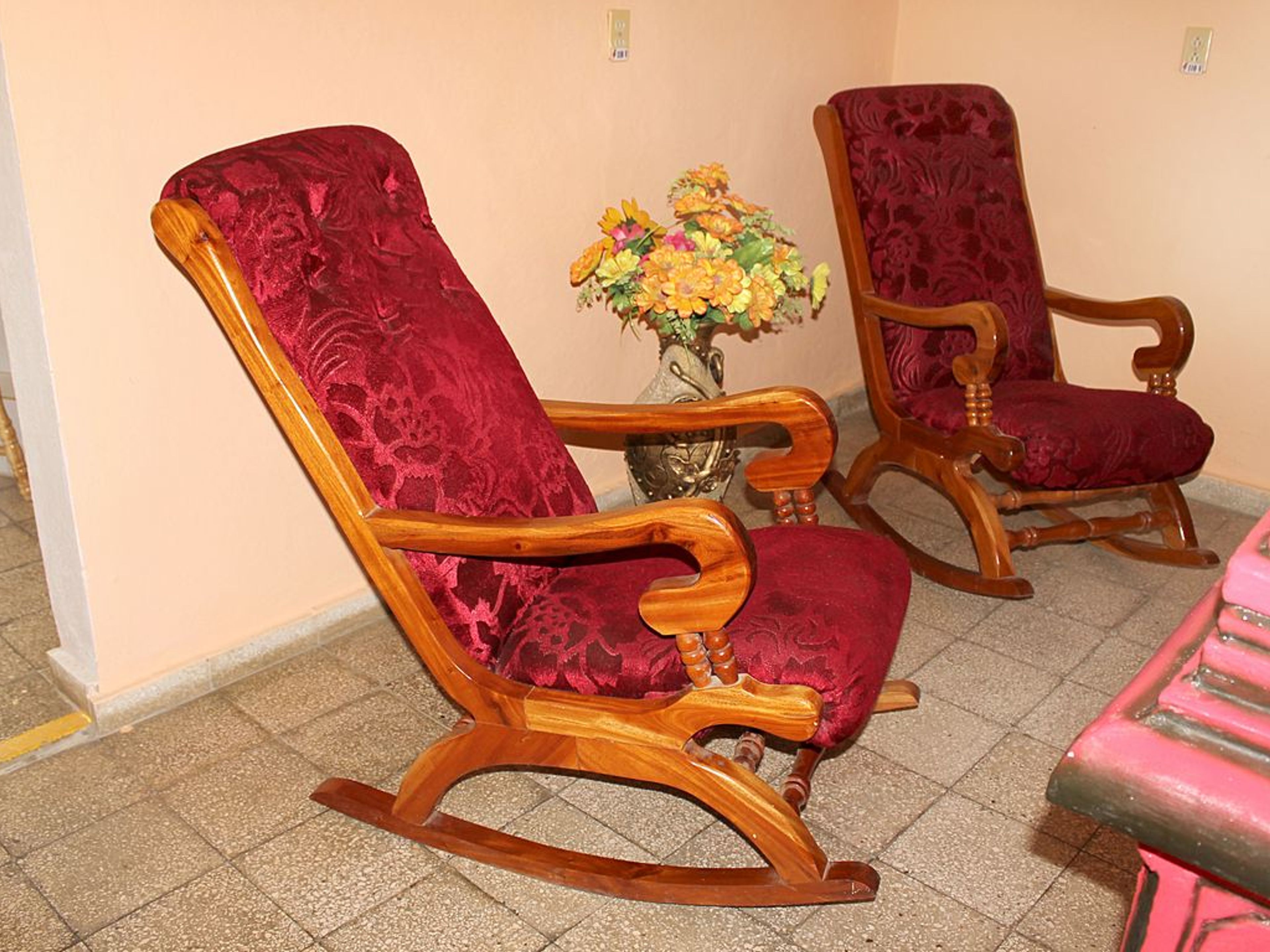 Hostal La Caña, FAUSTO PELAYO ALONSO (Chanzoneta), No.170-BHouse's living room